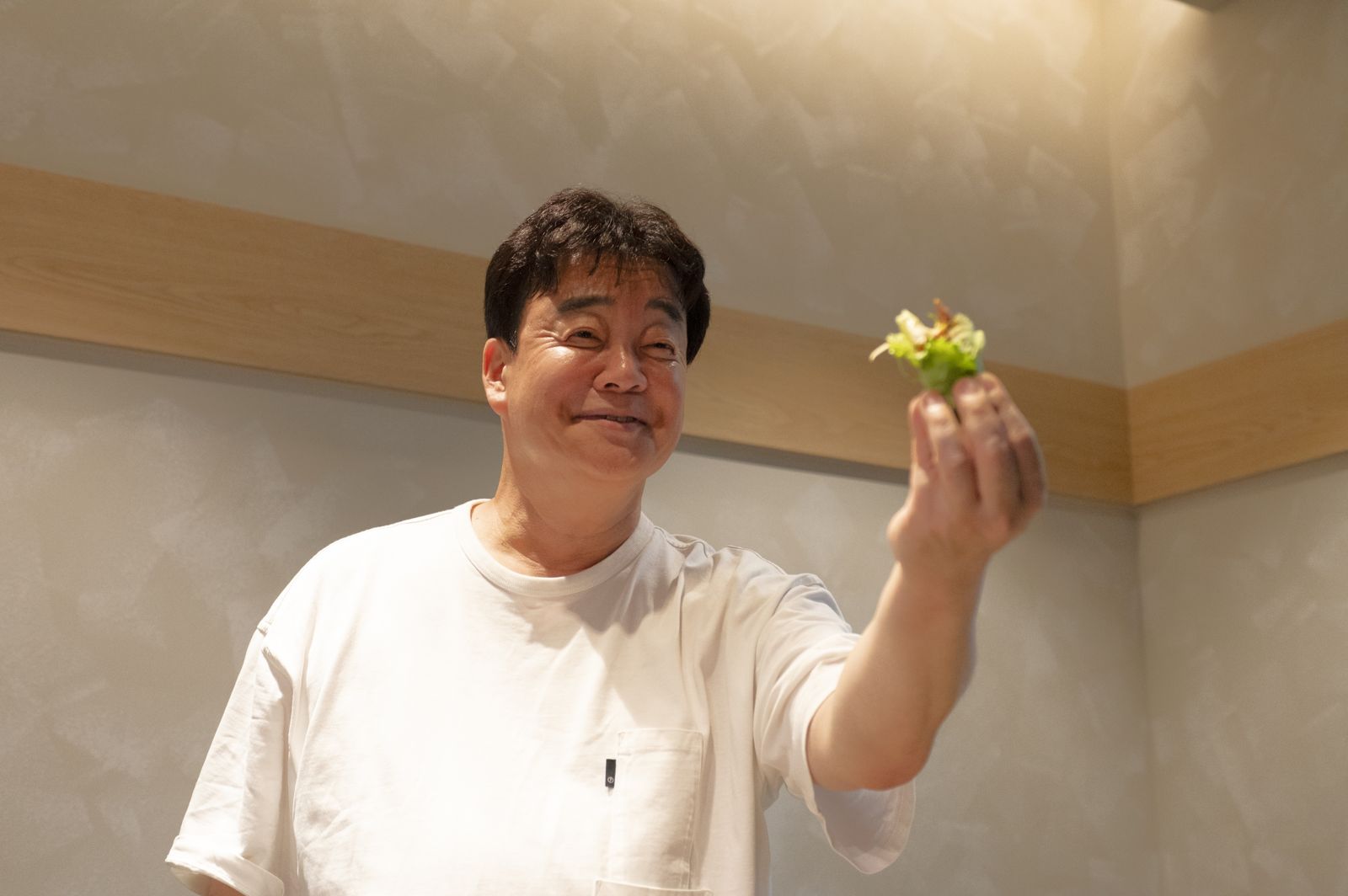 國民廚神白種元站台本家燒肉！中秋限定免費送800元牛肋條