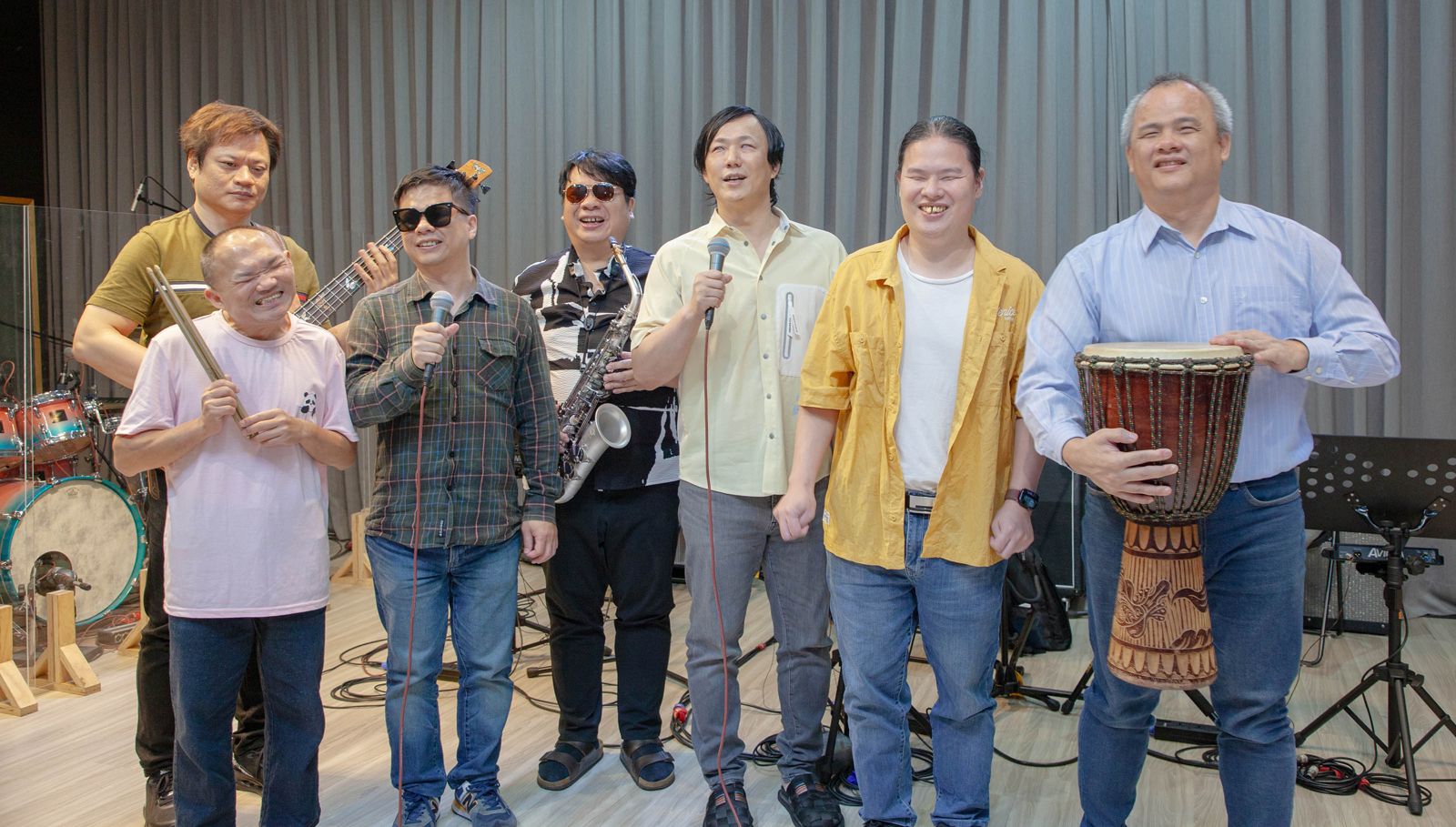 蕭煌奇與全方位樂團17日將在Legacy TERA開唱。中國民國身心障礙者藝文推廣協會提供