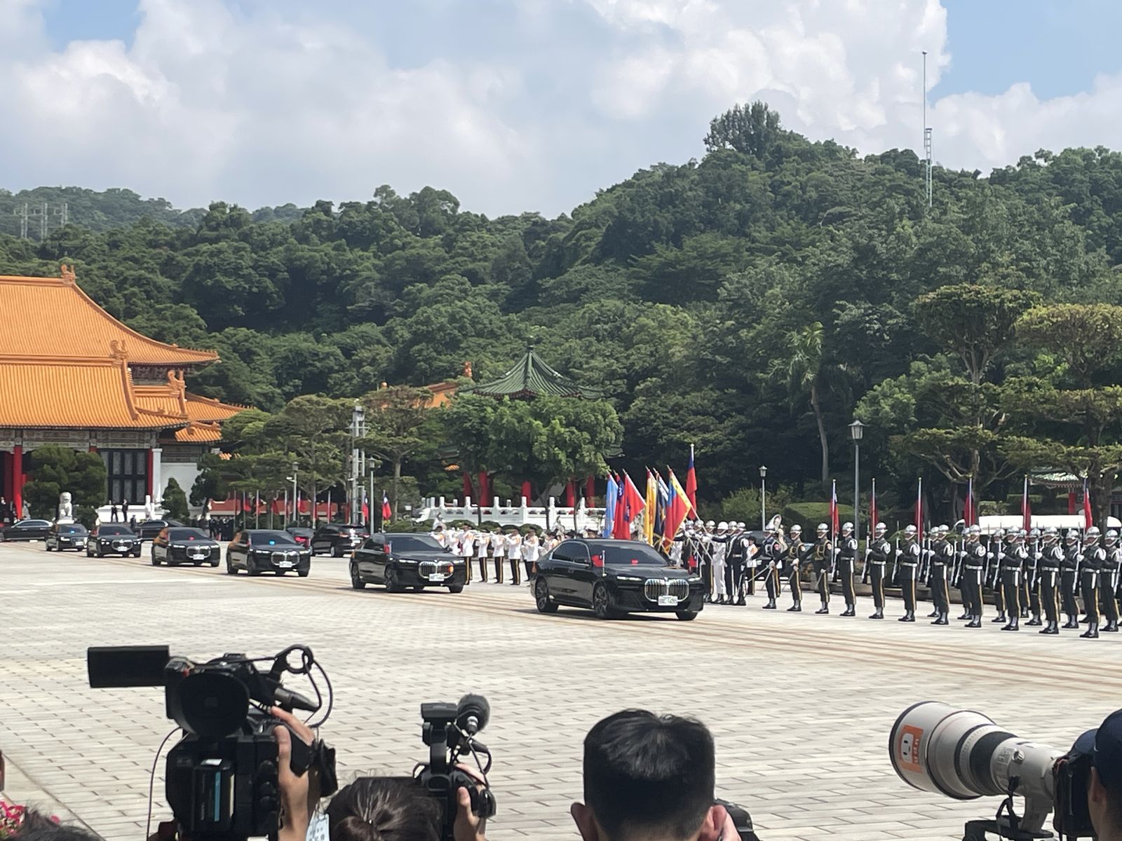 九三軍人節！賴清德赴忠烈祠主持秋祭　與韓國瑜同框唱國歌