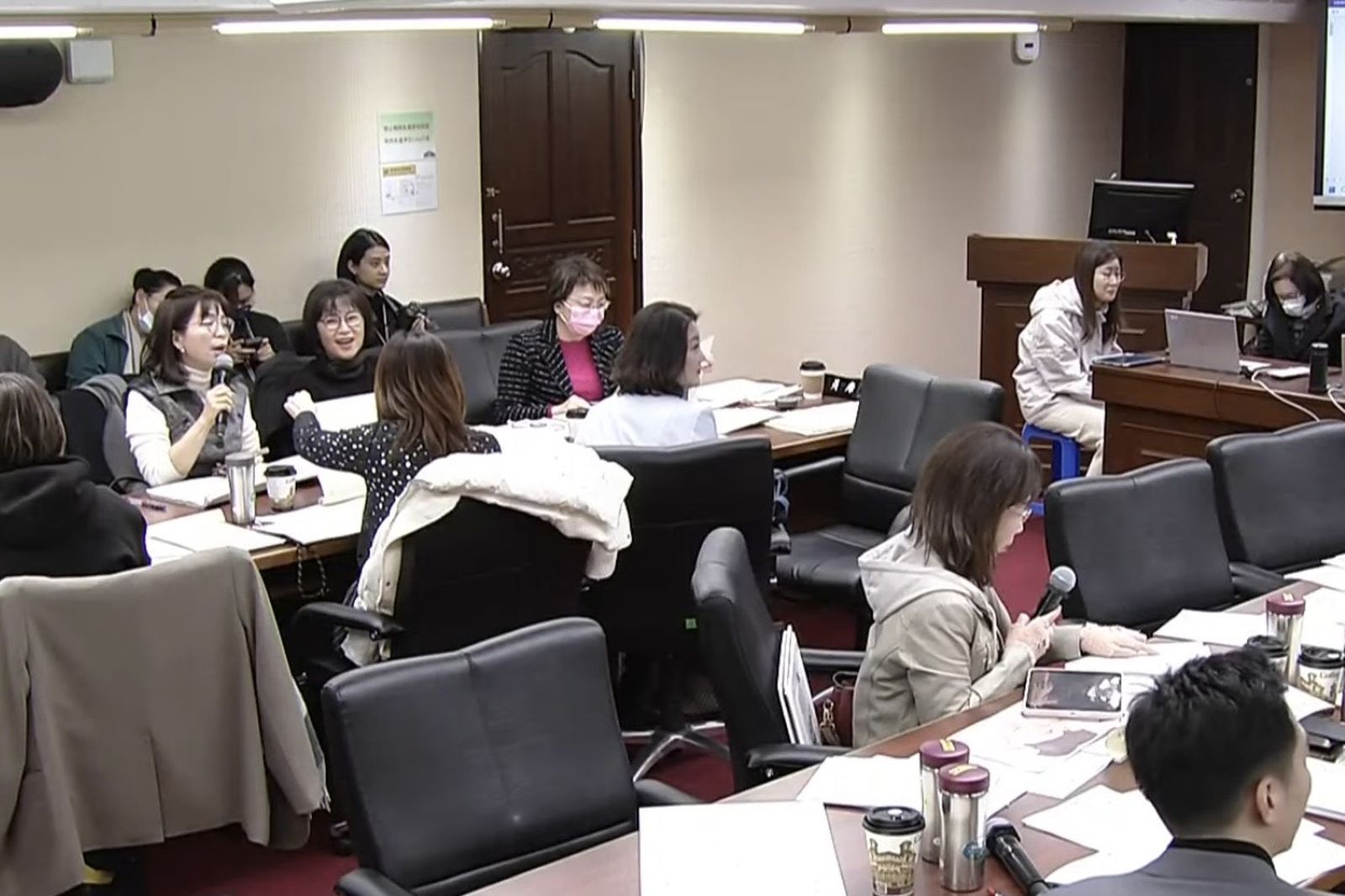 陳昭姿與林淑芬為代理孕母互槓!《人工生殖法》審查未達共識散會