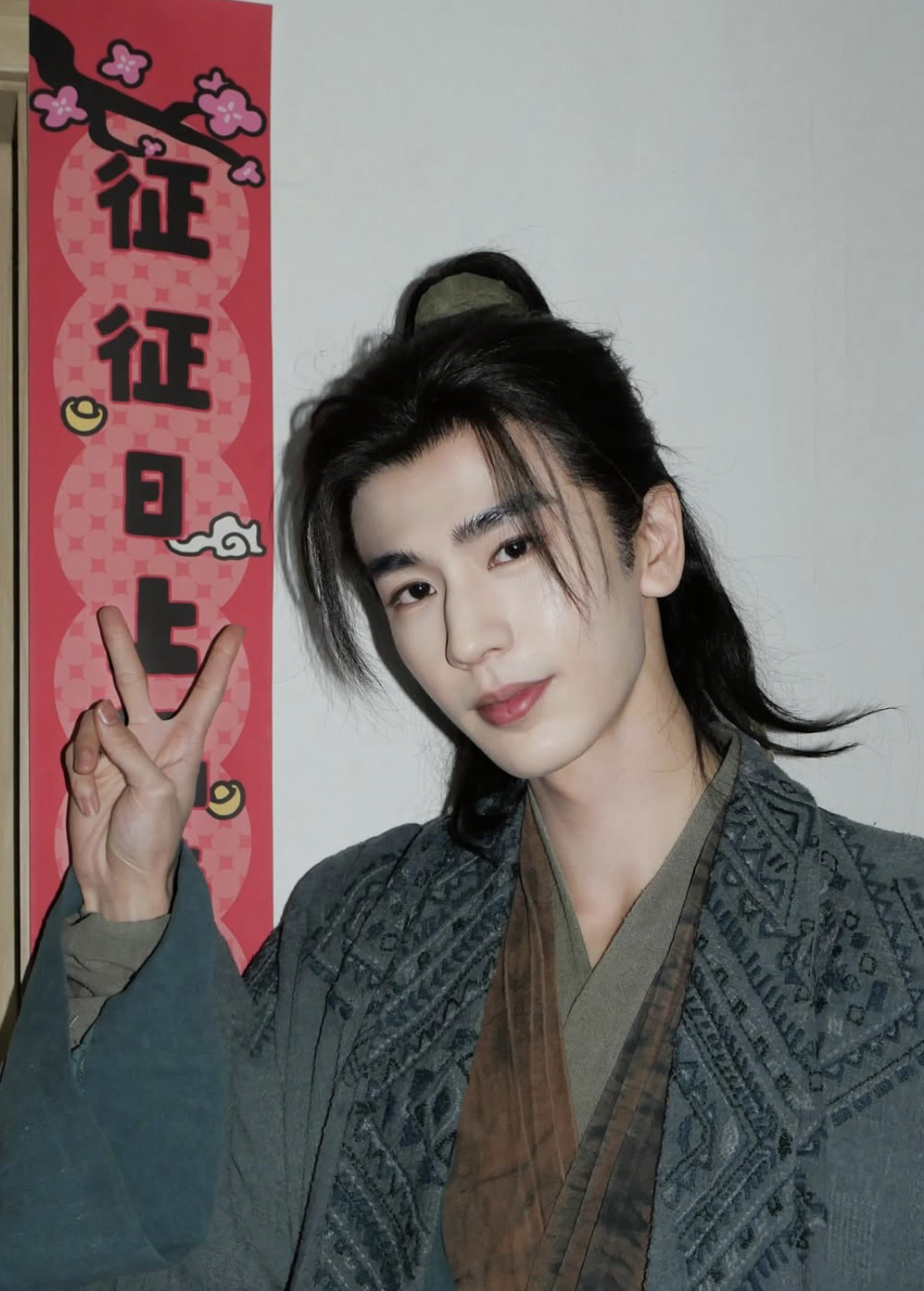 張凌赫近來因《逐玉》受矚目。翻攝IG @zhanglinghe__1230