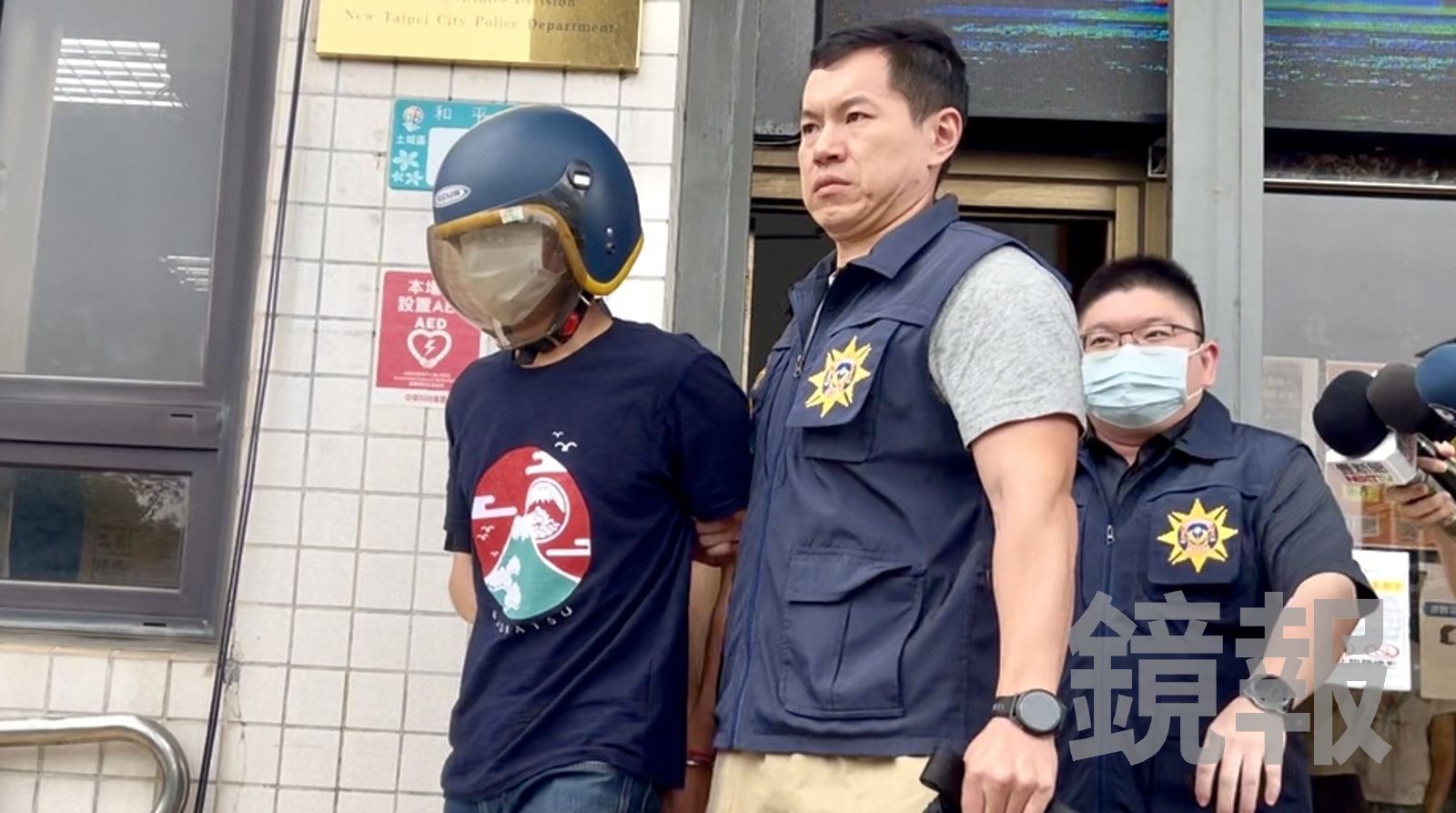 土城殺妻男在警局吃飽倒頭就睡　移送時又演戲？頻發「嚶嚶」怪聲