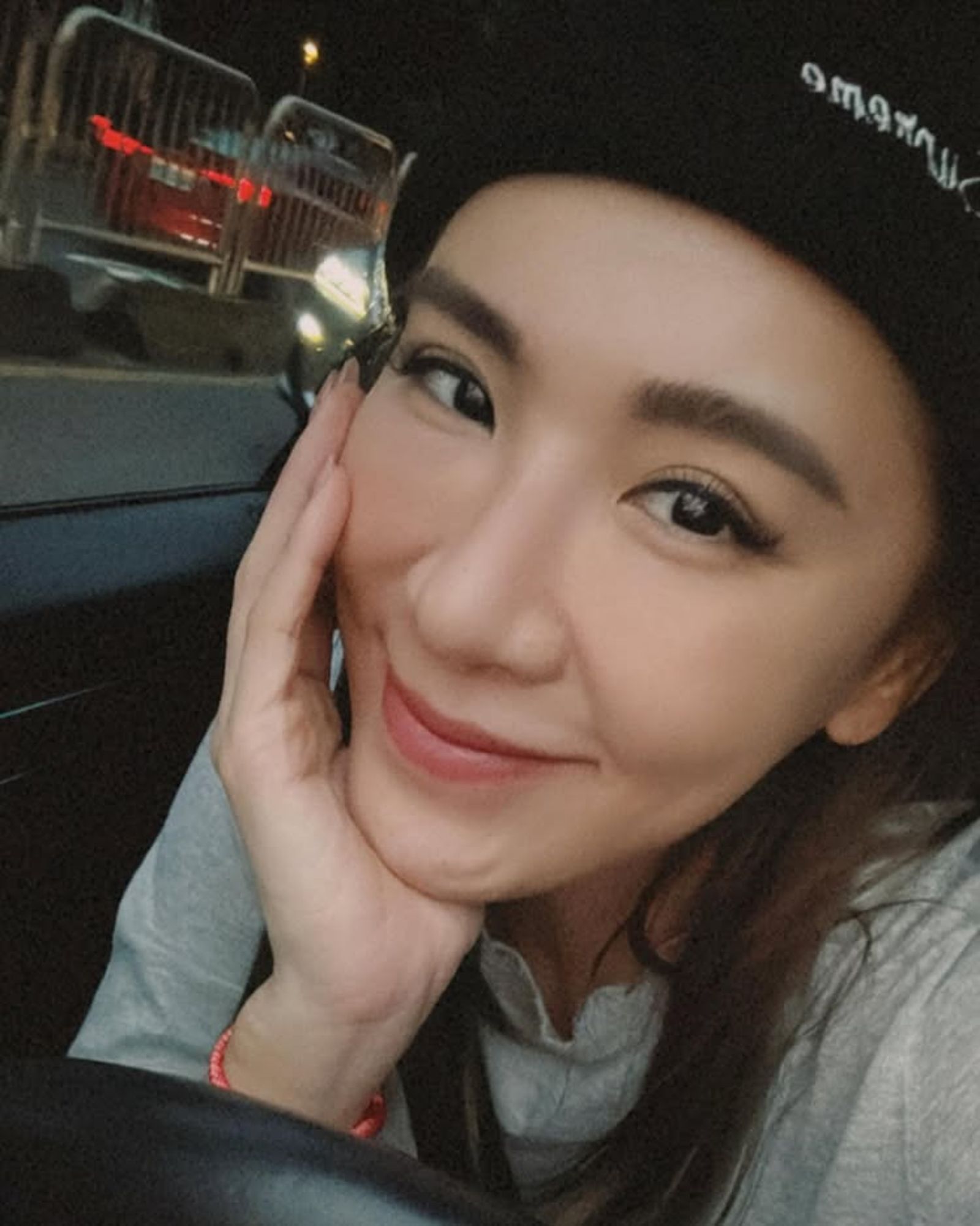 外傳小禎明天進棚錄影。翻攝Instagram @karenhu1984