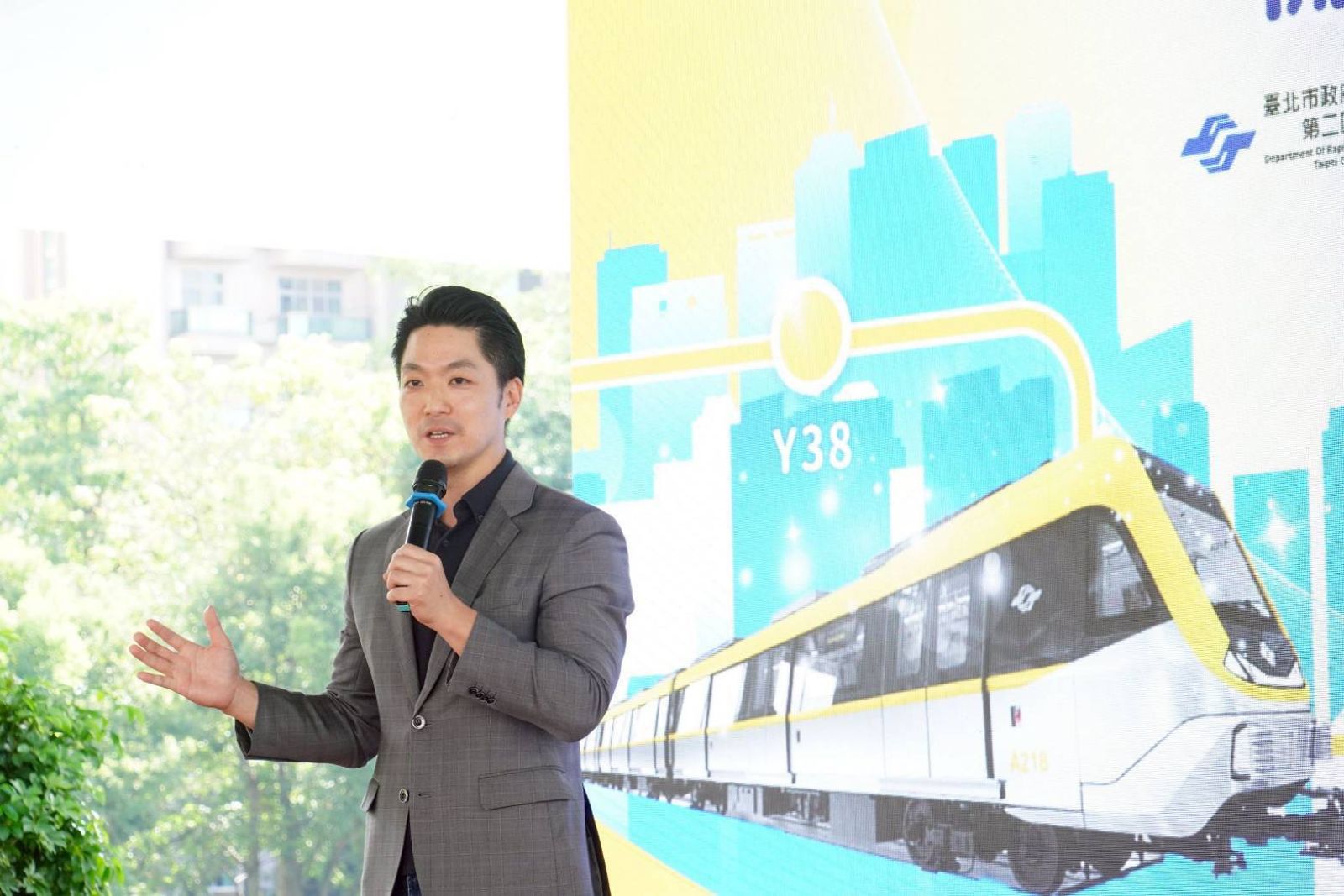 鄭麗文追思共諜將官惹議 蔣萬安:應紀念捍衛中華民國的前輩