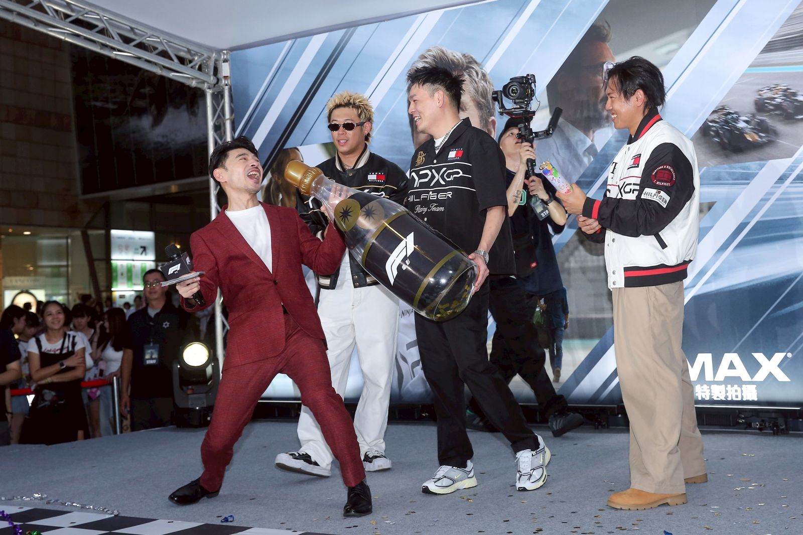 春風自曝擁9輛車還愛借車開　柯震東遭判賠他當場笑翻喊關心