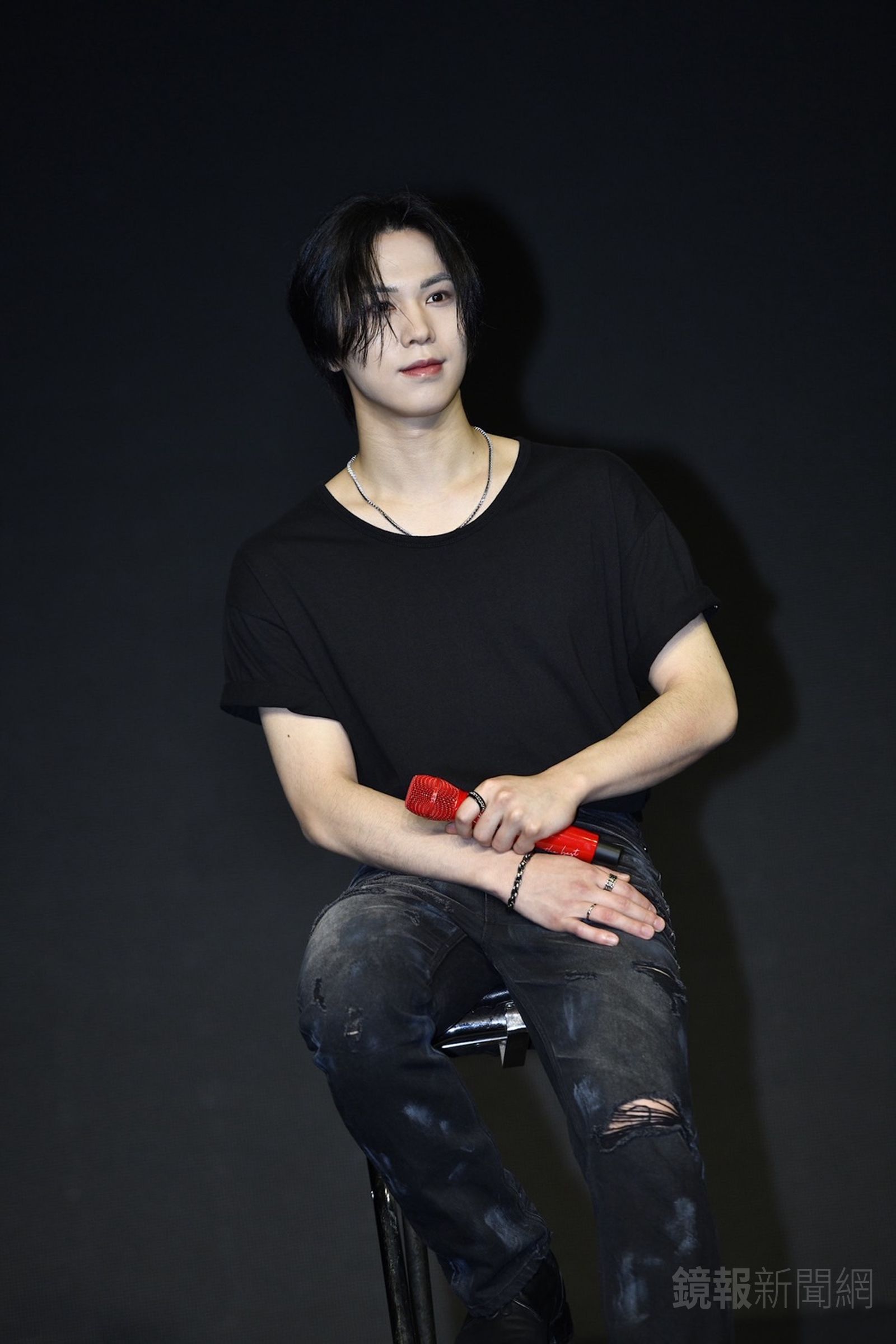 ROCKY分享自己對歌舞實力非常要求，不管是今晚的表演，還是ASTRO的舞台都做足準備功課。李智為攝