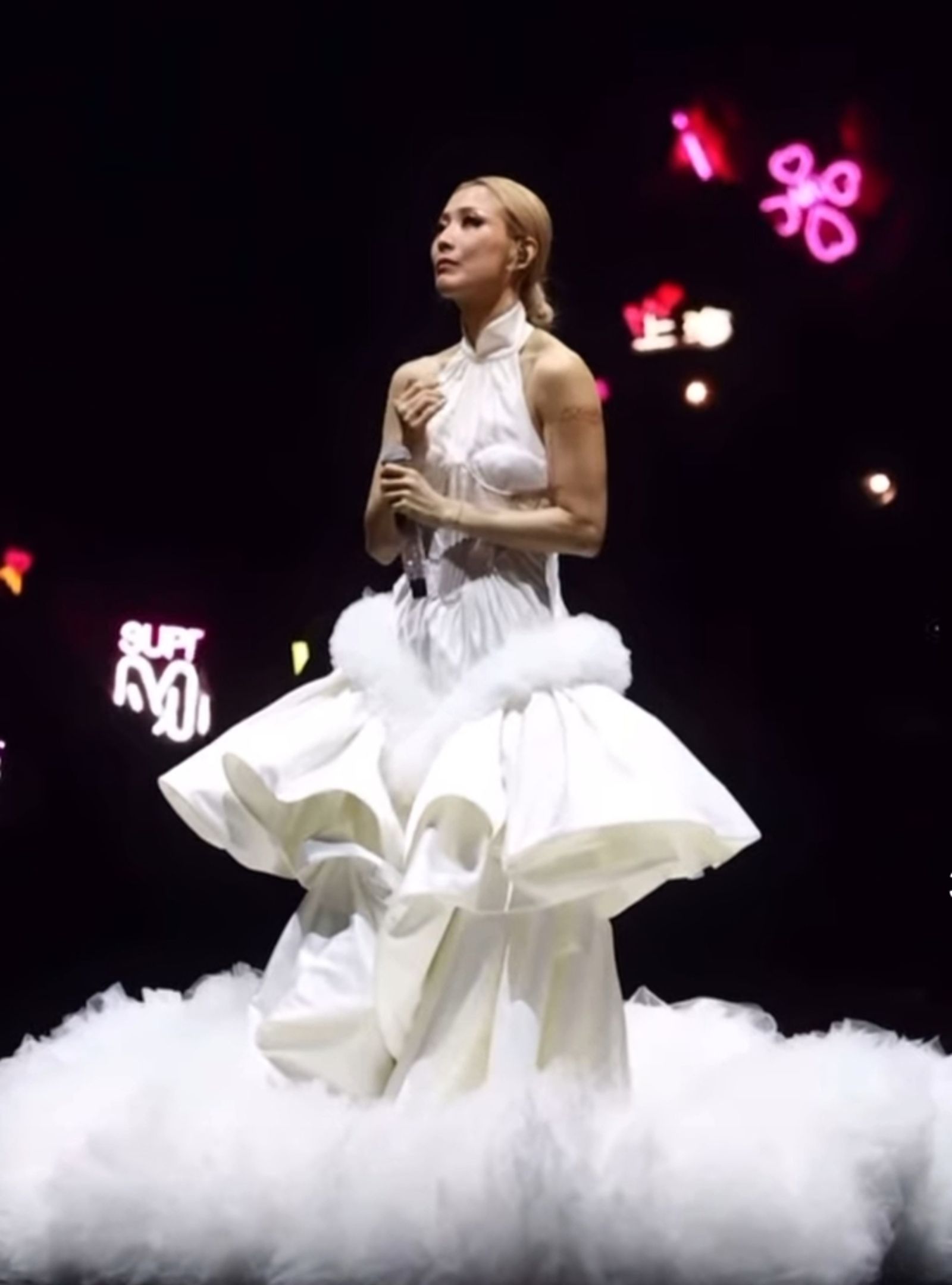 鄭秀文近日在澳門舉辦8場演唱會。翻攝Sammi IG