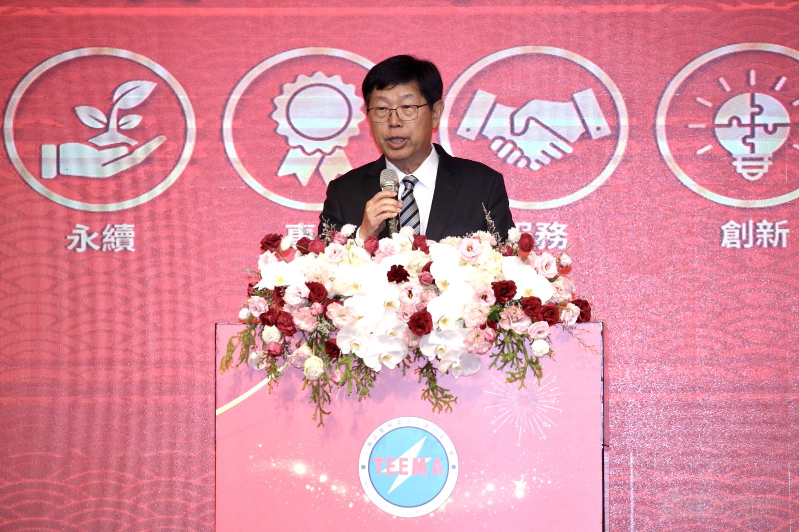 劉揚偉接任電電公會理事長　盼打造台灣科技日不落國