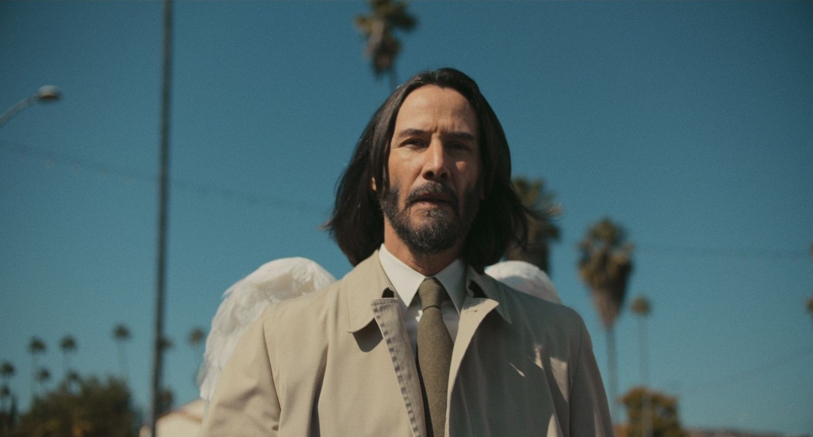 基努李維再展暖男魅力！拍《捍衛天使》冷水浴骨裂　仍帶傷完工被封「真天使」