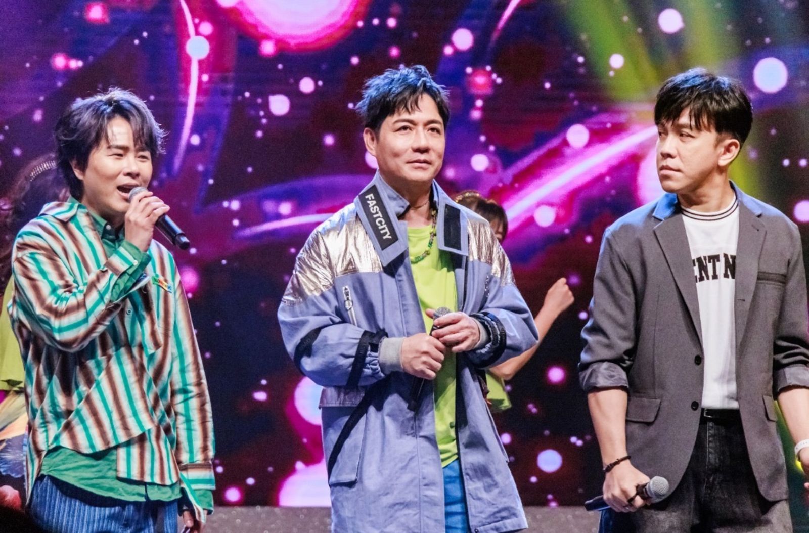 陳隨意經營自媒體年收百萬！日花6小時回訊息　曝光斜槓關鍵契機