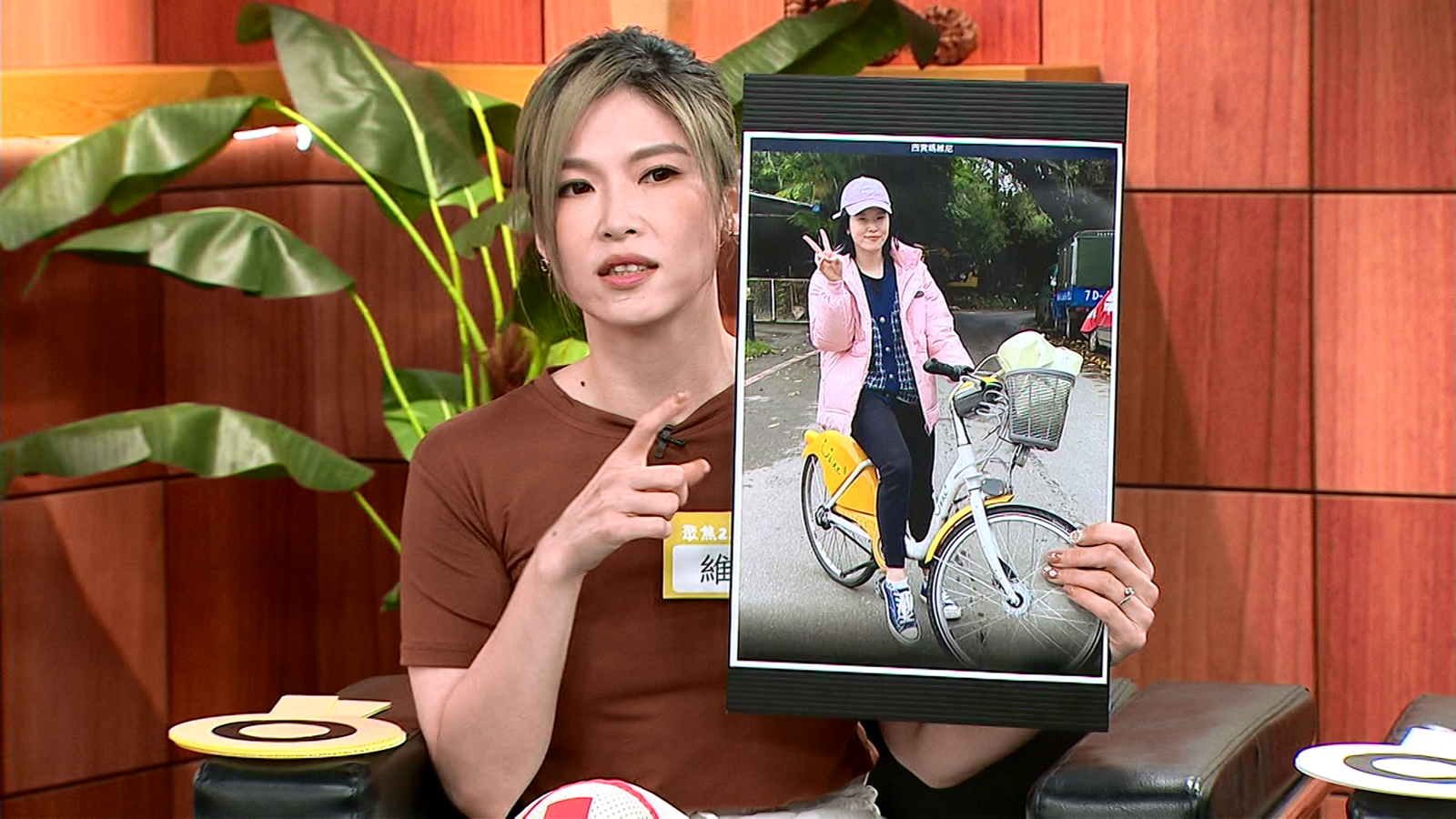 四寶媽交往4天就閃婚！婚後將近「10年都在懷孕」　咳嗽咳到「左頸無知覺」