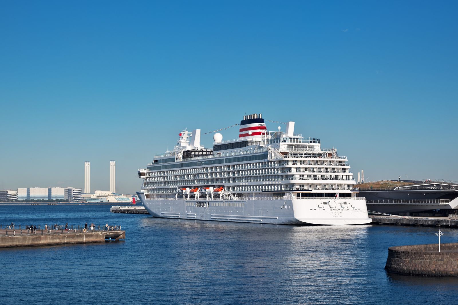 假不夠還是想出國!63歲公務員不甩上司「環遊世界109天」...曠職多日下場慘了