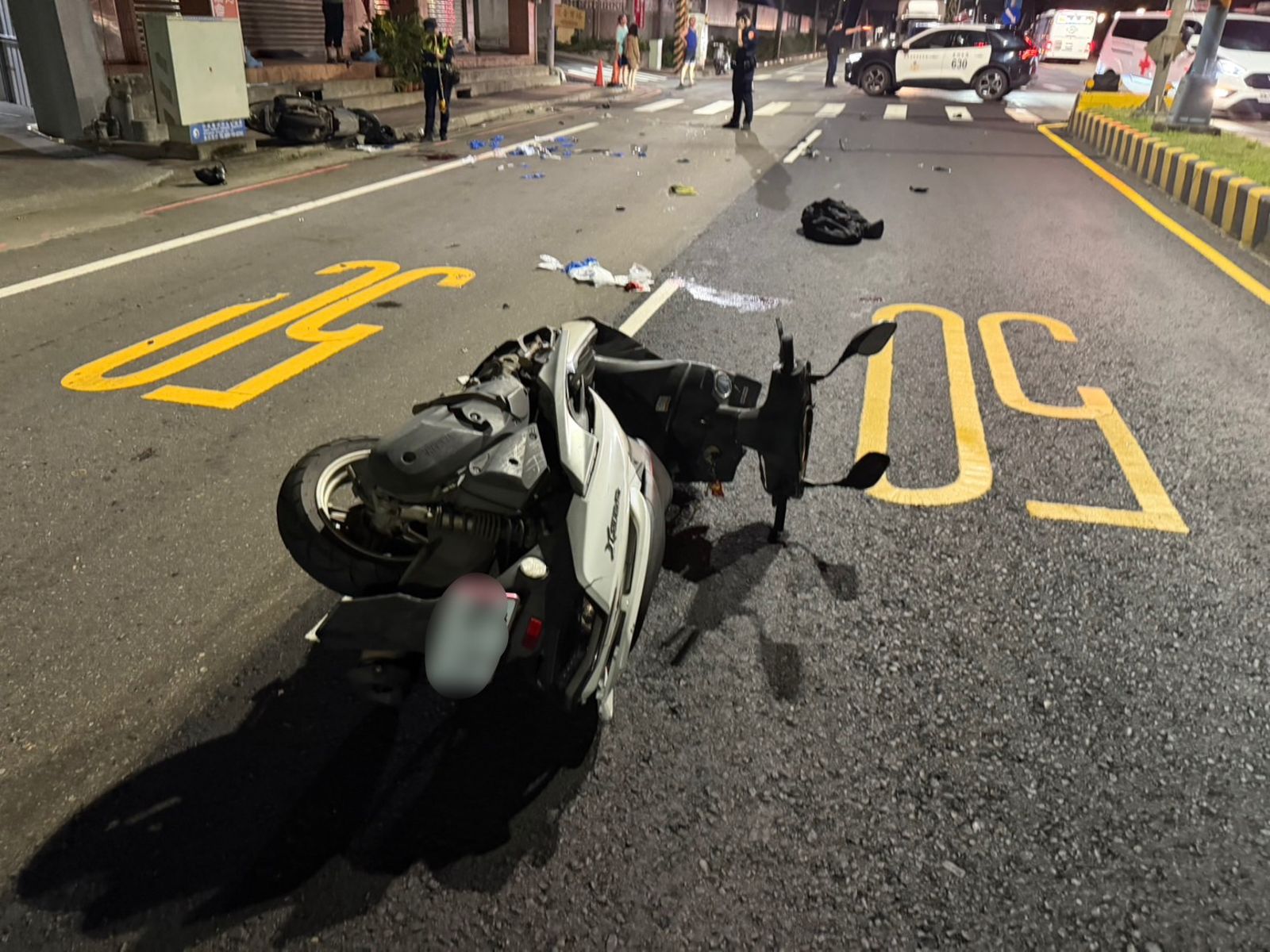 車禍撞擊力道強大,釀成1死1傷慘劇。圖/翻攝畫面