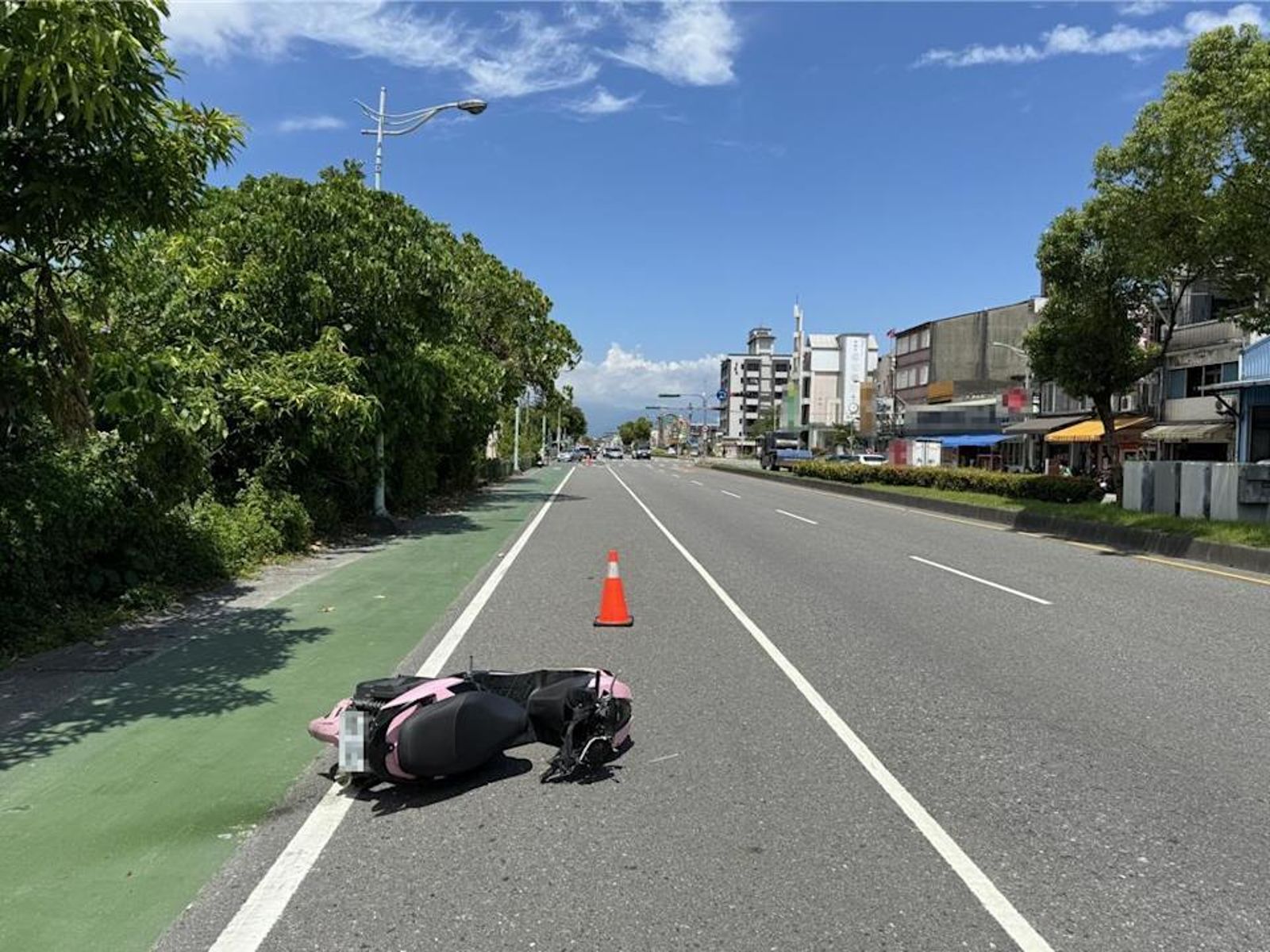 21歲妹慘死宜蘭冬山路口！遭轎車撞飛數公尺　頭部重創送醫不治