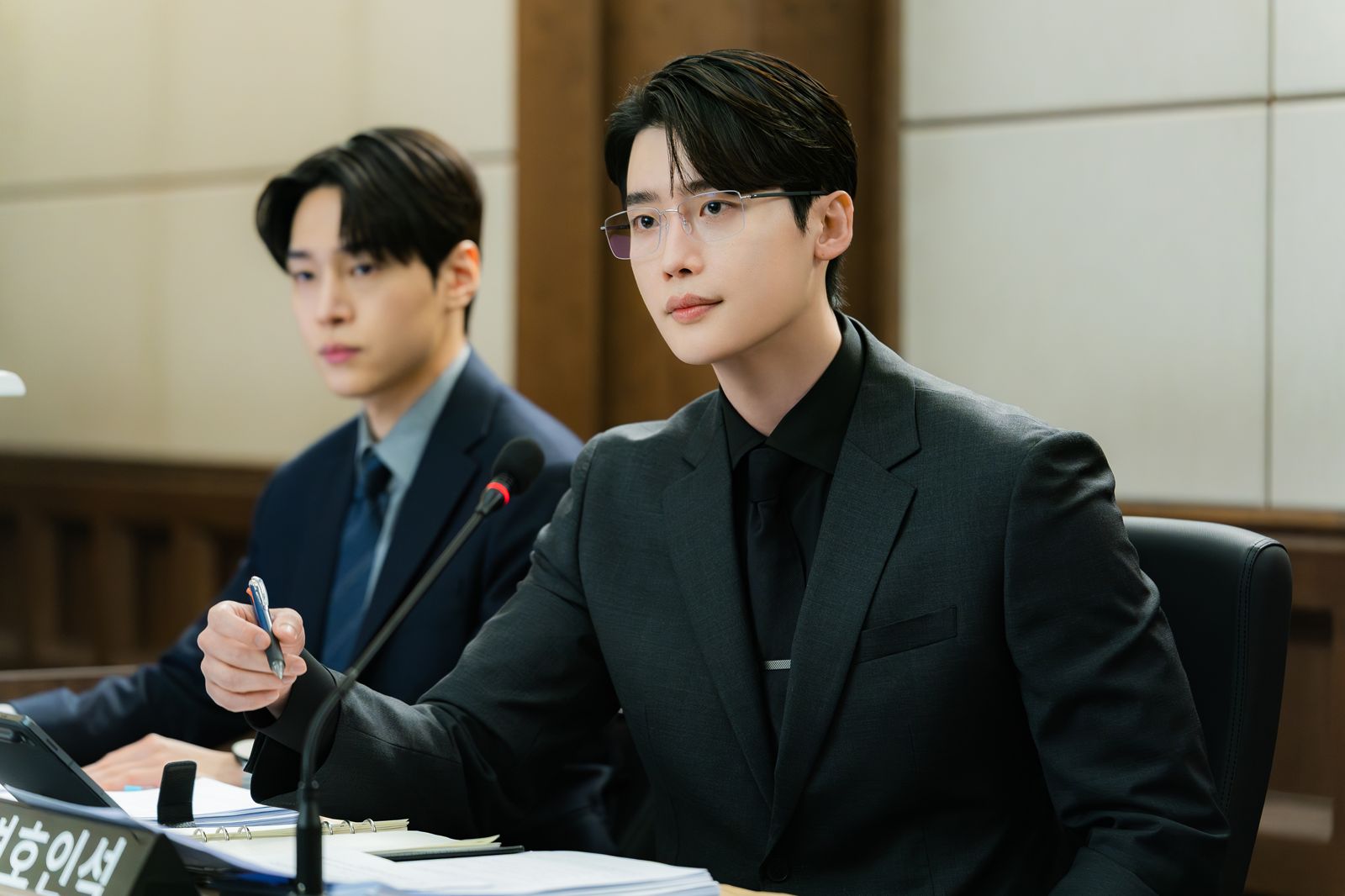 文佳煐《瑞草洞》結局前吐真心話！　爆料李鍾碩狂NG…男神急澄清