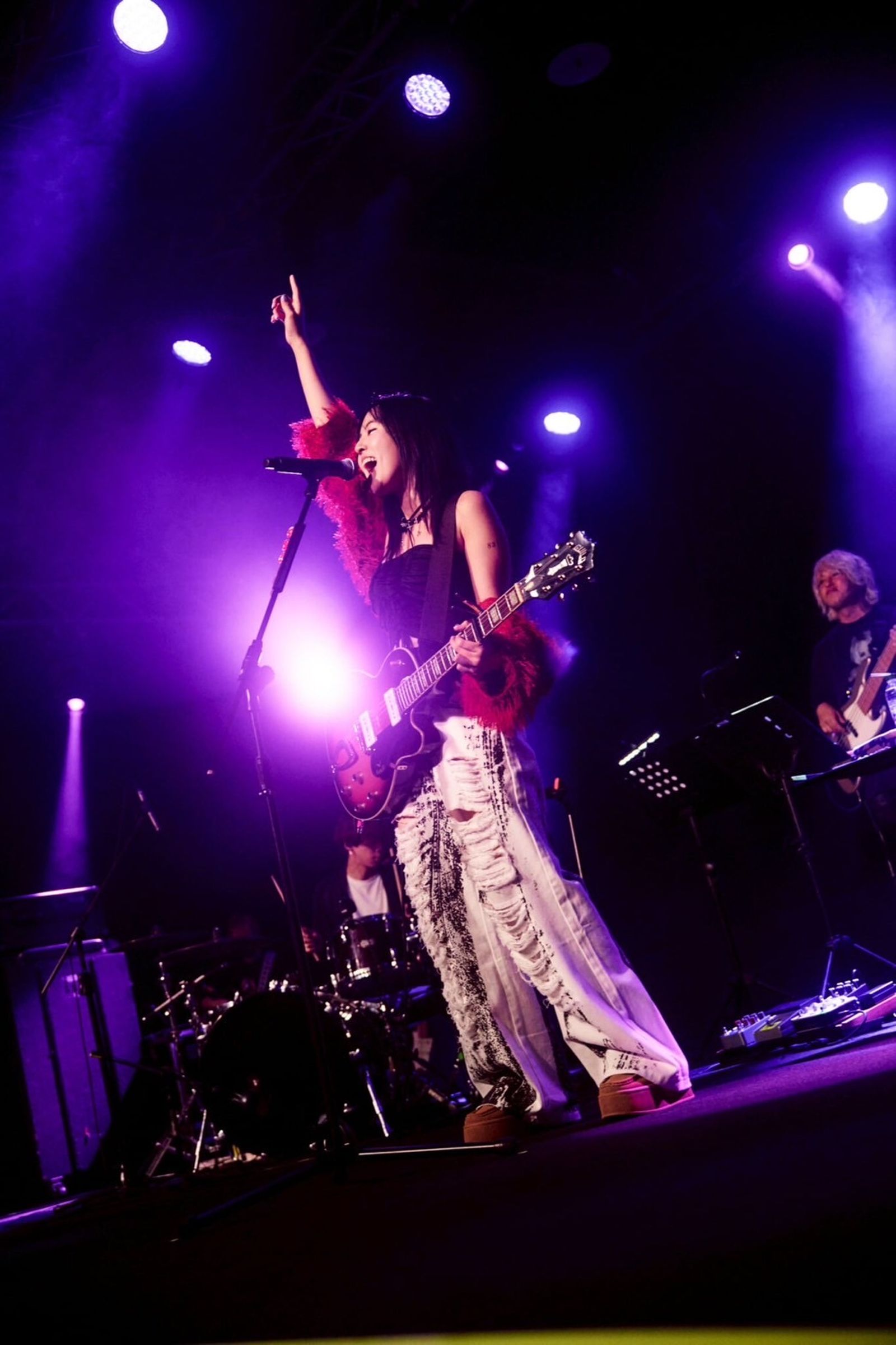 冨岡愛首次來到台灣開唱。大鴻藝術BIG ART提供