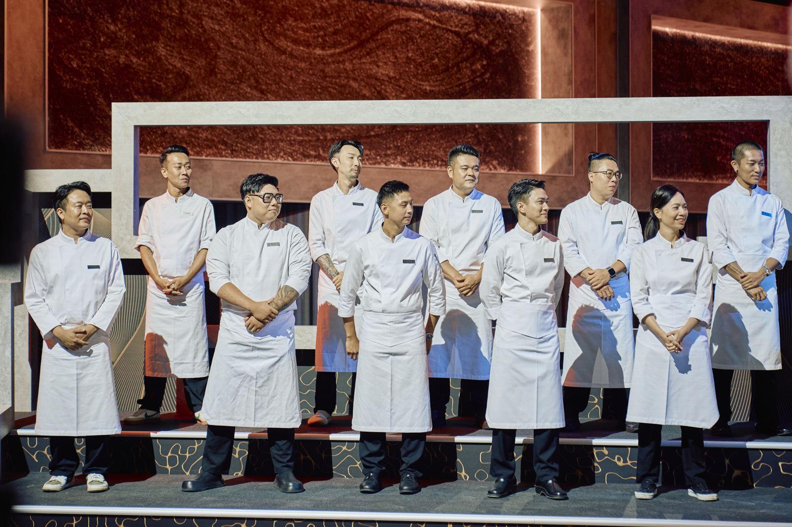 《星廚之戰》十位頂級主廚神仙打架。華視提供