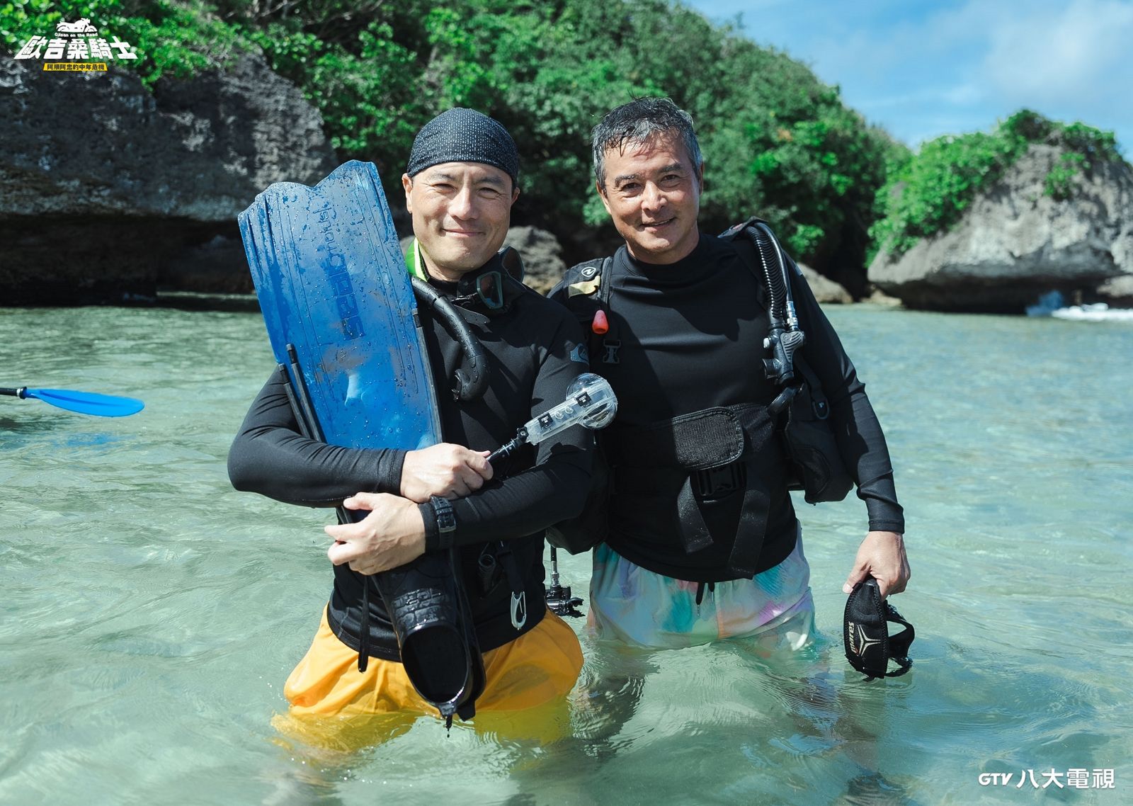 李銘忠(左)、李銘順(右)都維持不錯的體能。八大電視提供