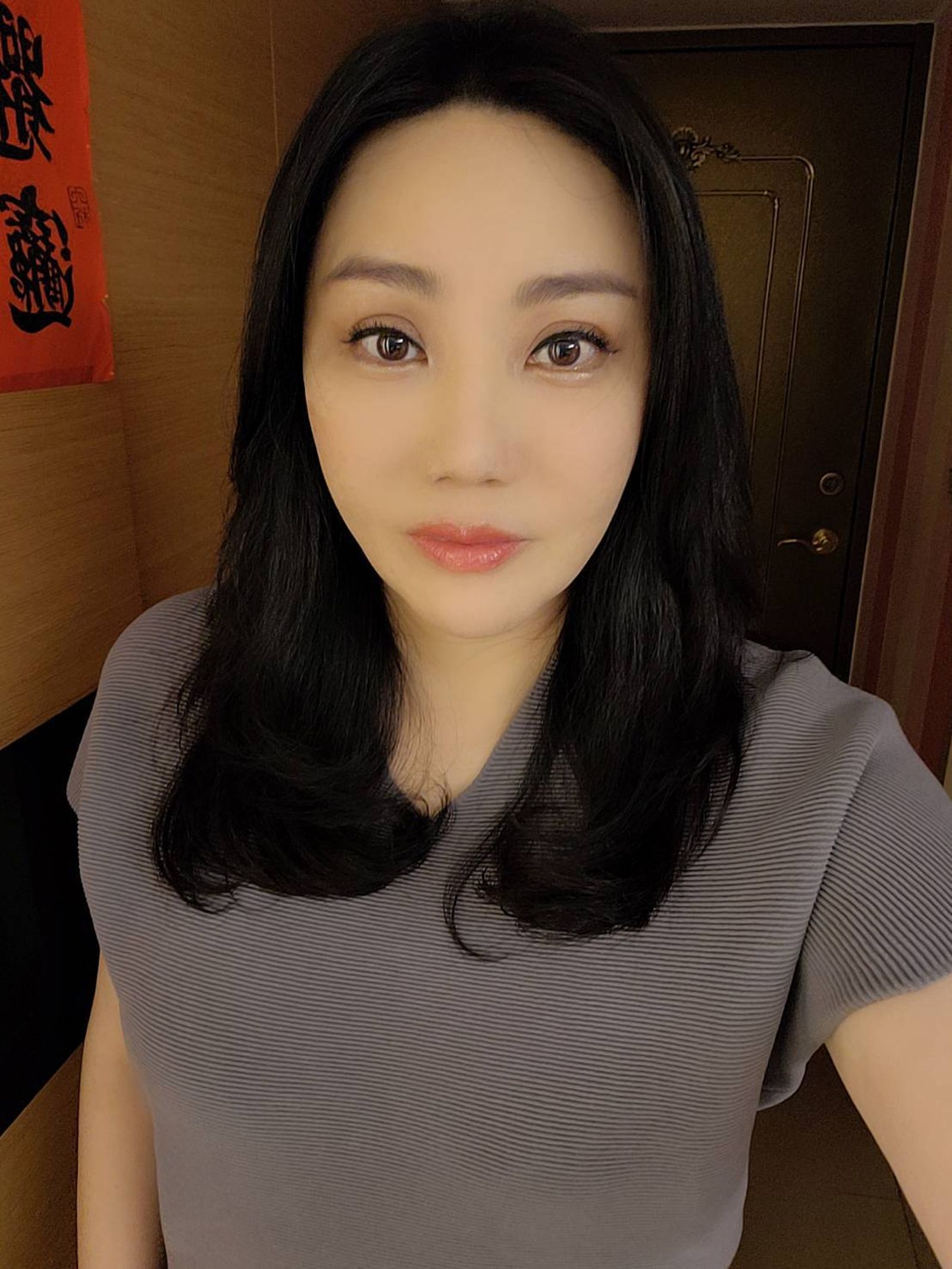 通靈命理師沈嶸。圖/經紀人提供
