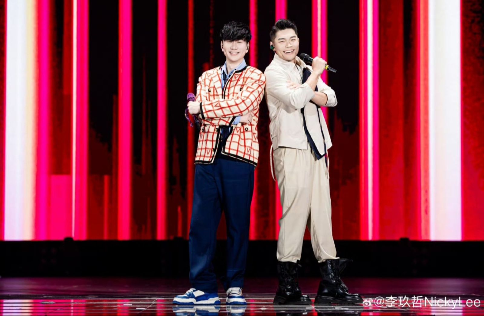 李玖哲10萬人前公開爆料愛妻相馬茜私事　林俊傑還補槍畫面全被拍