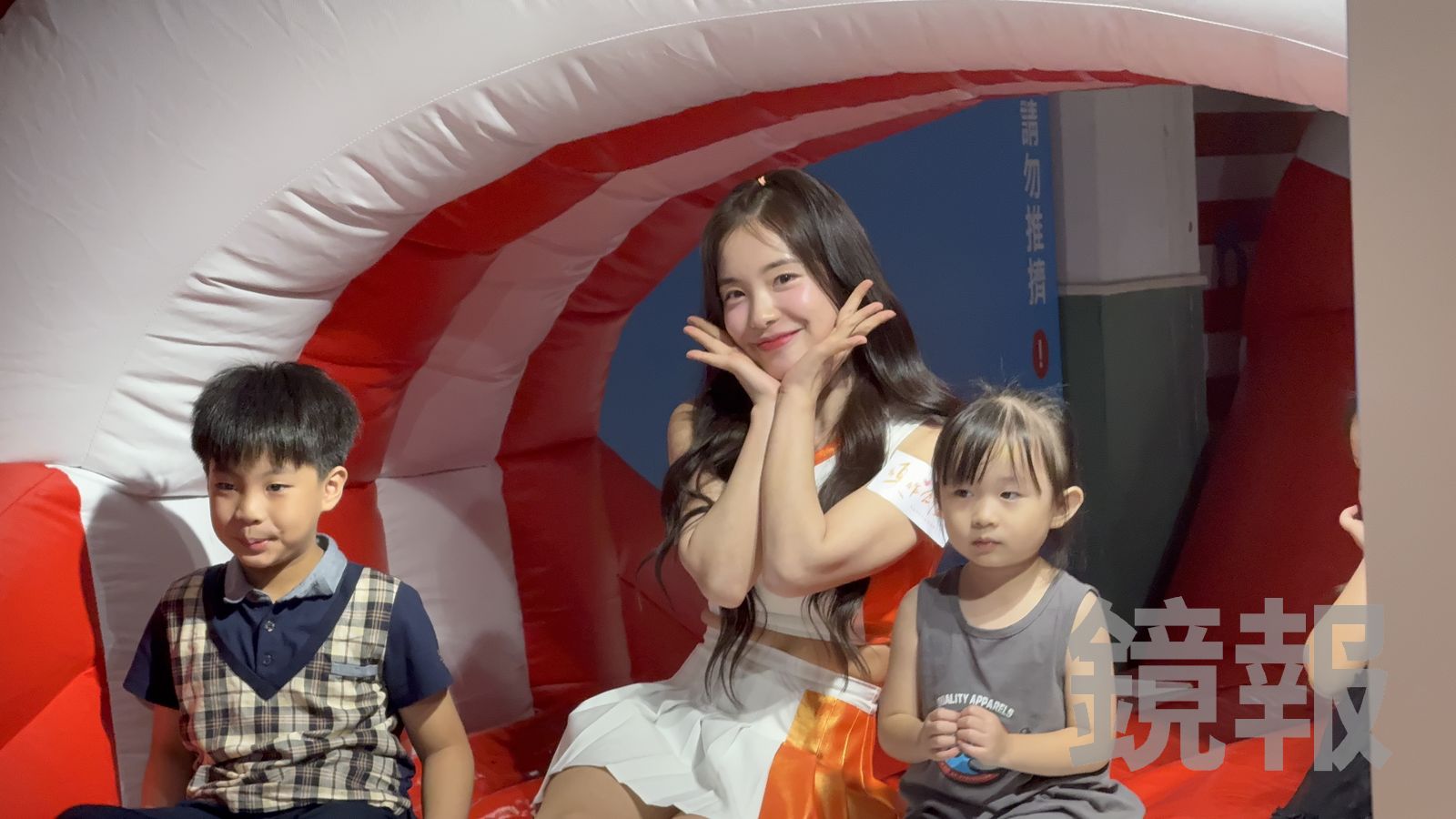 李多慧帶小朋友相當熟練。潘佳琪攝