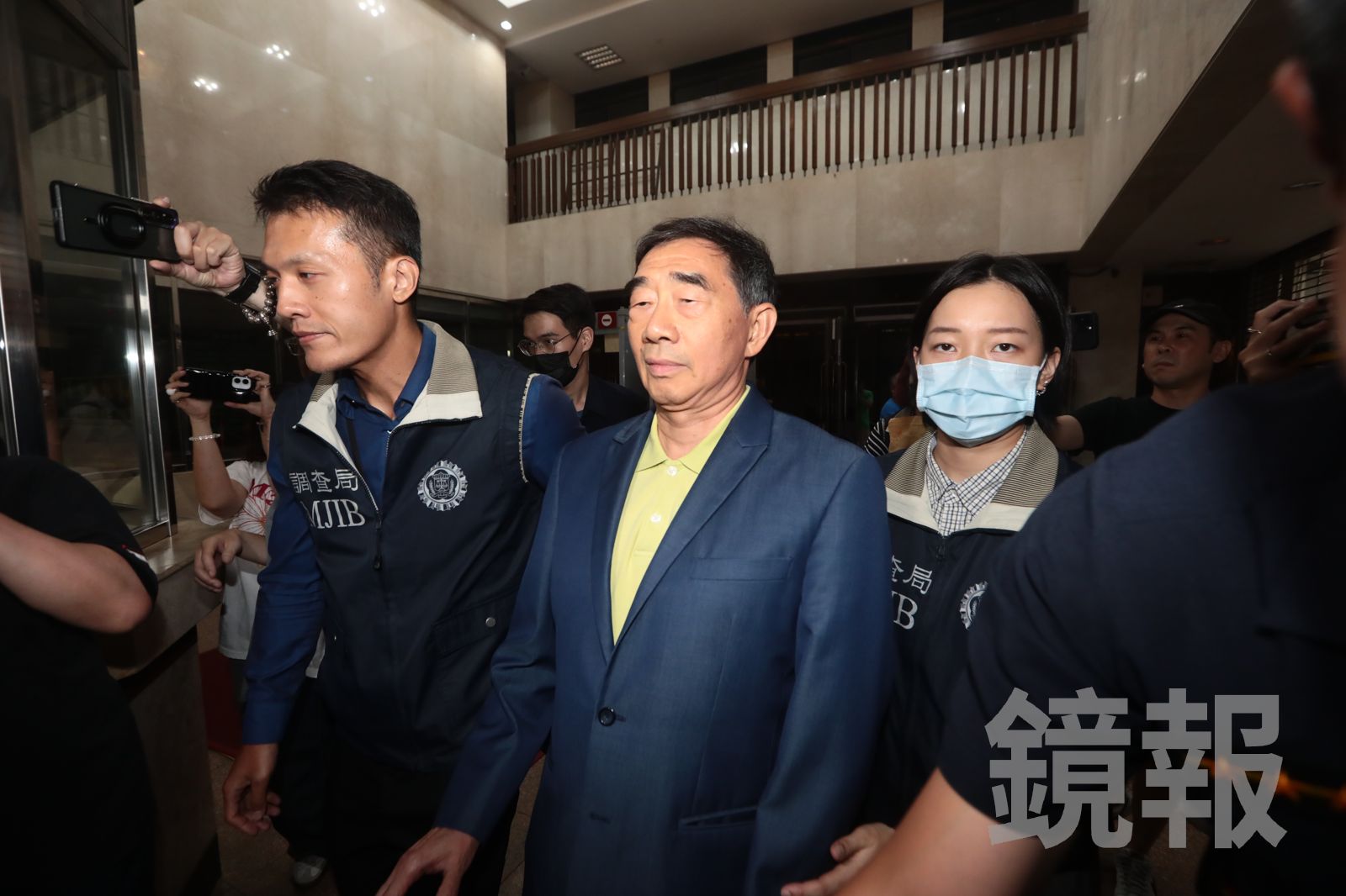 長榮張國華「海撈120億」內線被抓!1.2億天價交保 律師火速搬「2大箱現金」
