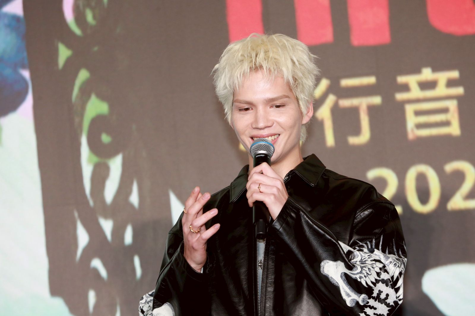 周杰倫邀約3首變7首!派偉俊雪滑一半秒接招 從天王身上學到「不被輿論左右」