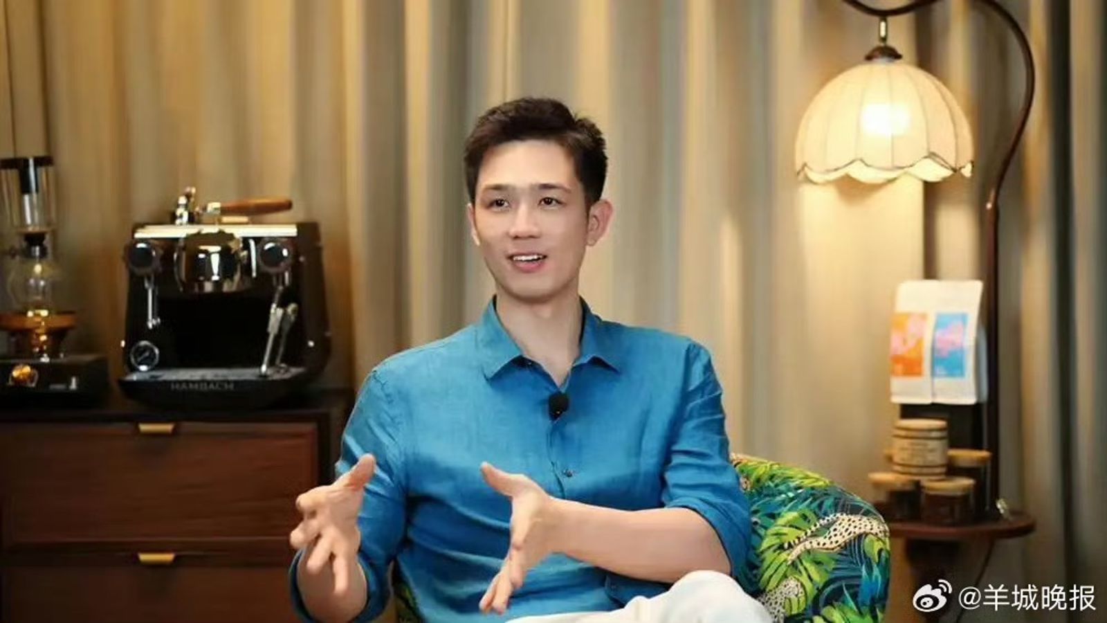 曾是蔡康永簽約藝人!38歲台男星端午節回中國「認祖歸宗」 泛淚激動跪地高喊:我回來了