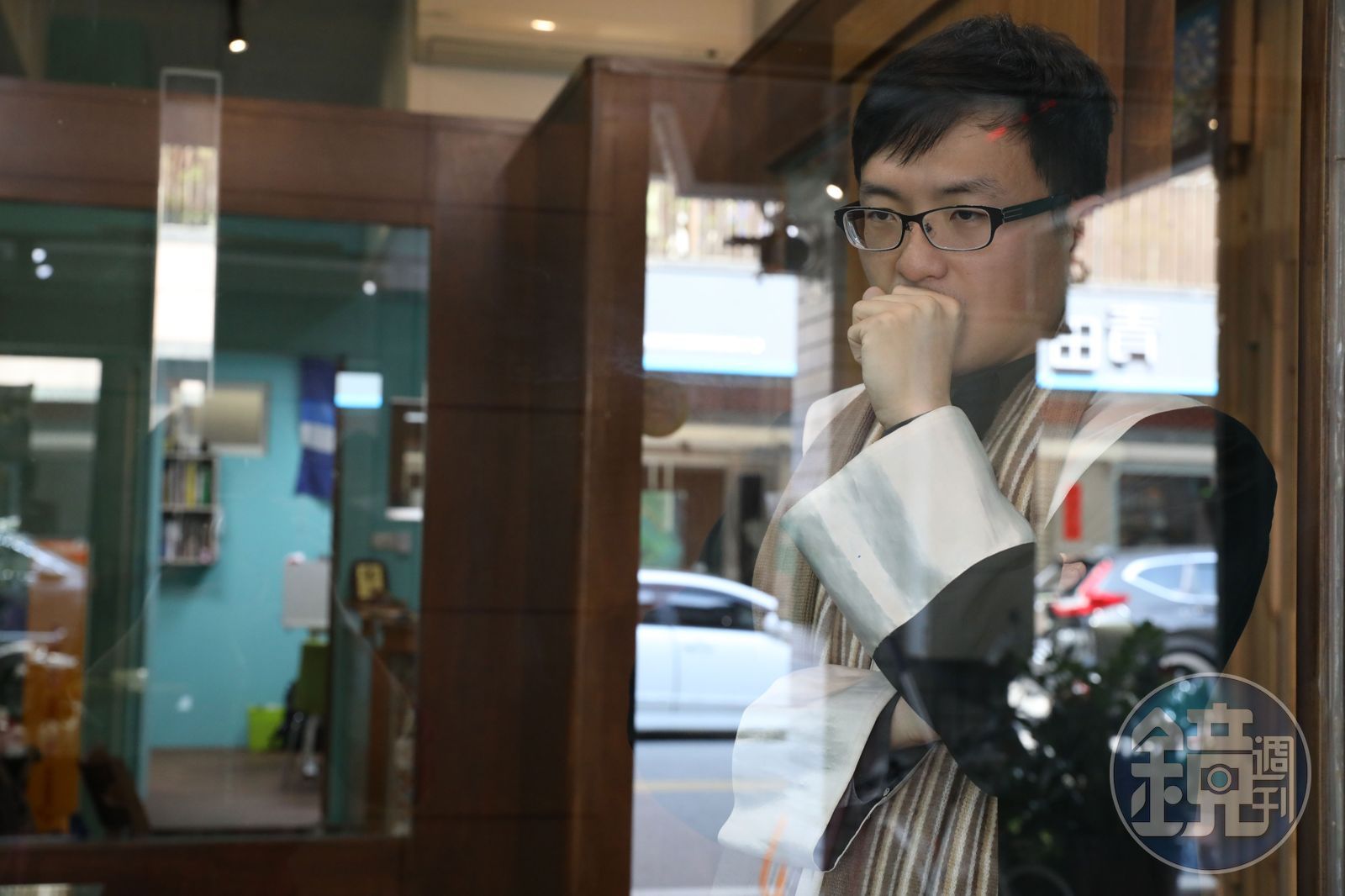 見至親忍痛拒嗎啡、陪罕病患者赴瑞士圓夢 他淚揭生命中心痛時刻