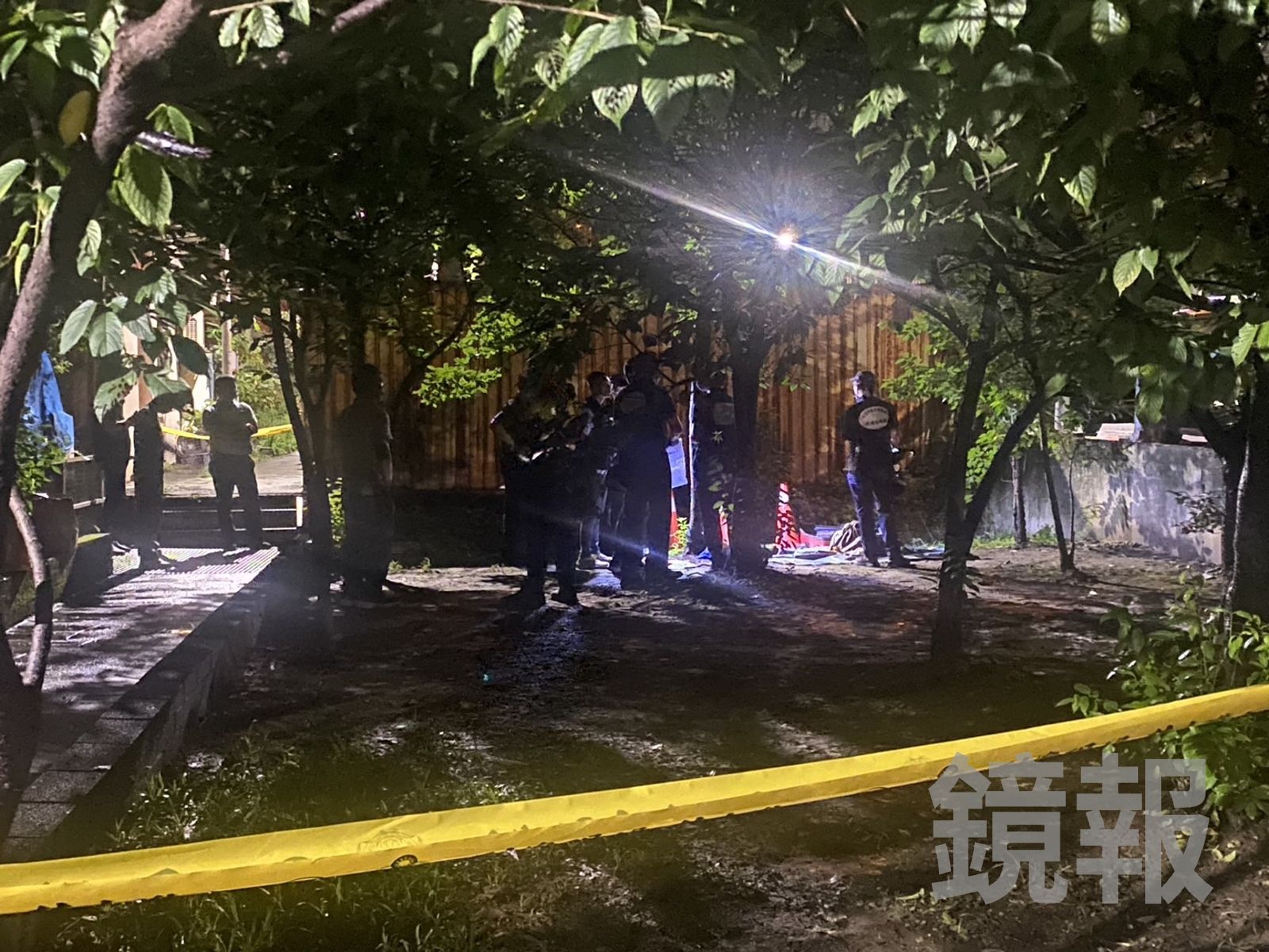 快訊／新莊驚傳箱屍案　死者塑膠袋裹屍裝行李箱棄水溝