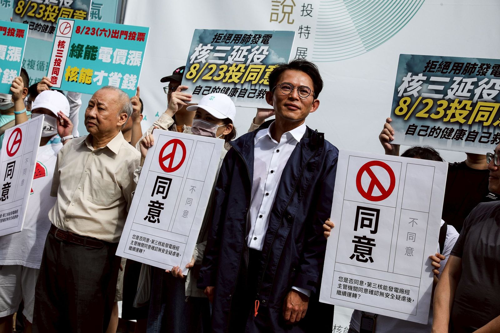 黃國昌已表態參選新北市長,近期頻頻安排在新北區域跑公投宣傳行程。(資料照片/鄒保祥)