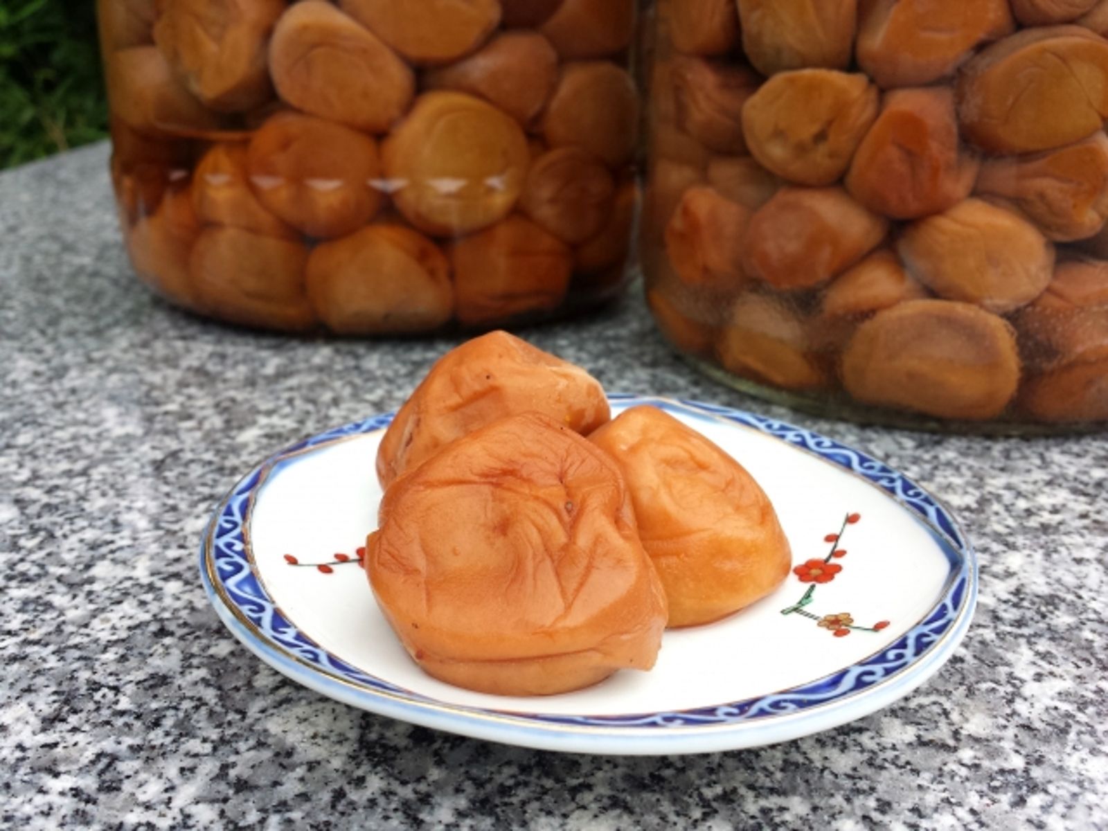 可加入梅子食用、入湯燉煮。示意圖／photoac