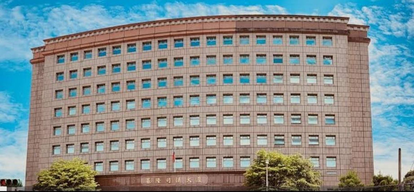 檢察官驚傳涉放高利貸、勒索業者　基檢清晨發動搜索自家人