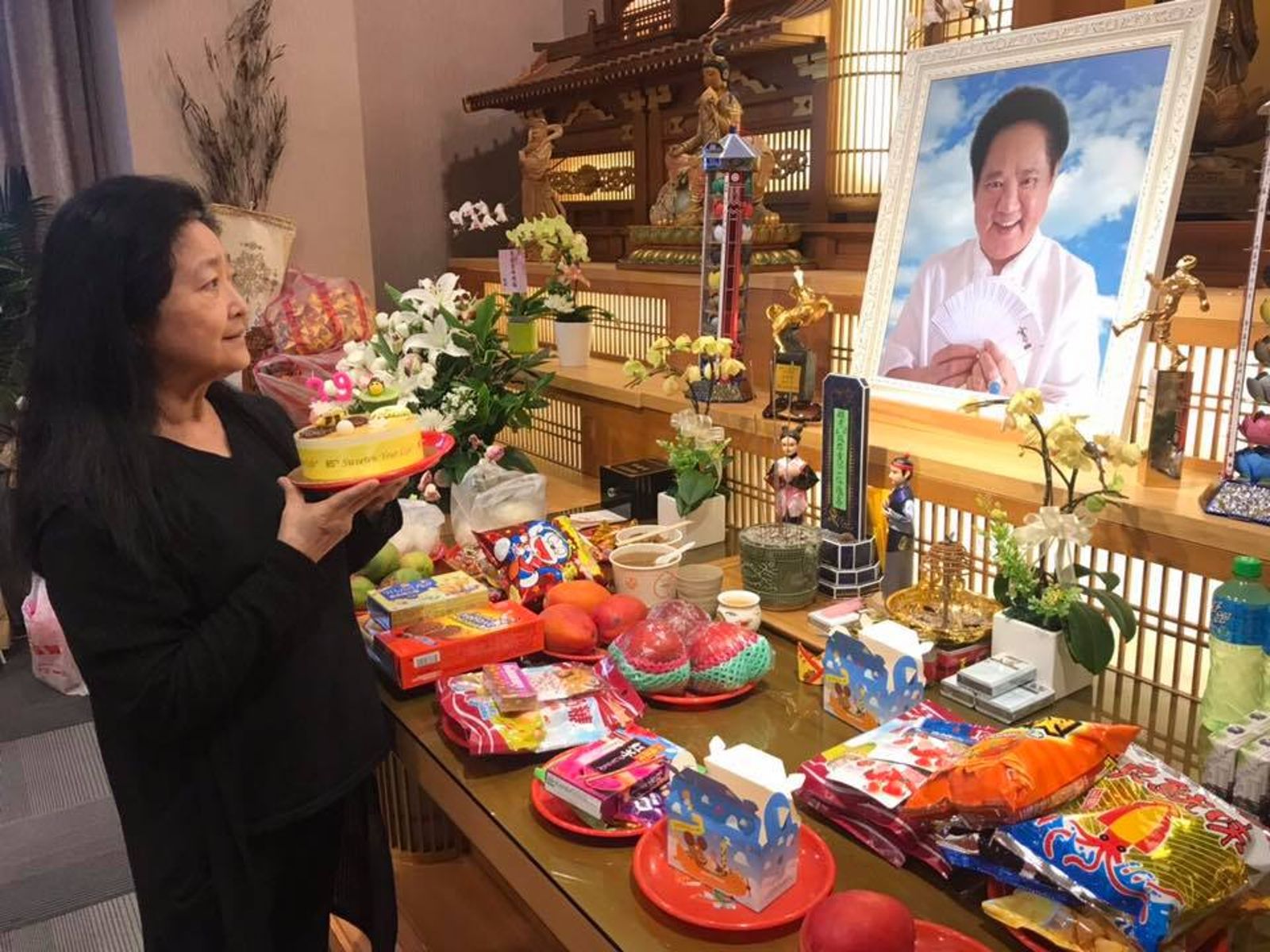 馬如龍離世7年兒子猝逝！70歲遺孀沛小嵐現況曝光　親妹是台8女星震驚揭：聯繫不上