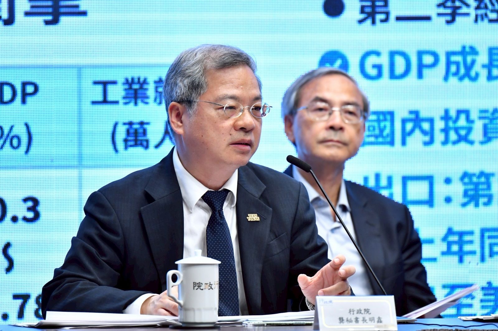即將轉任經濟部長的龔明鑫作風溫和、擅長溝通協調,論述能力強,專長涵蓋計量經濟、產業經濟及總體經濟。(資料照片/行政院提供)