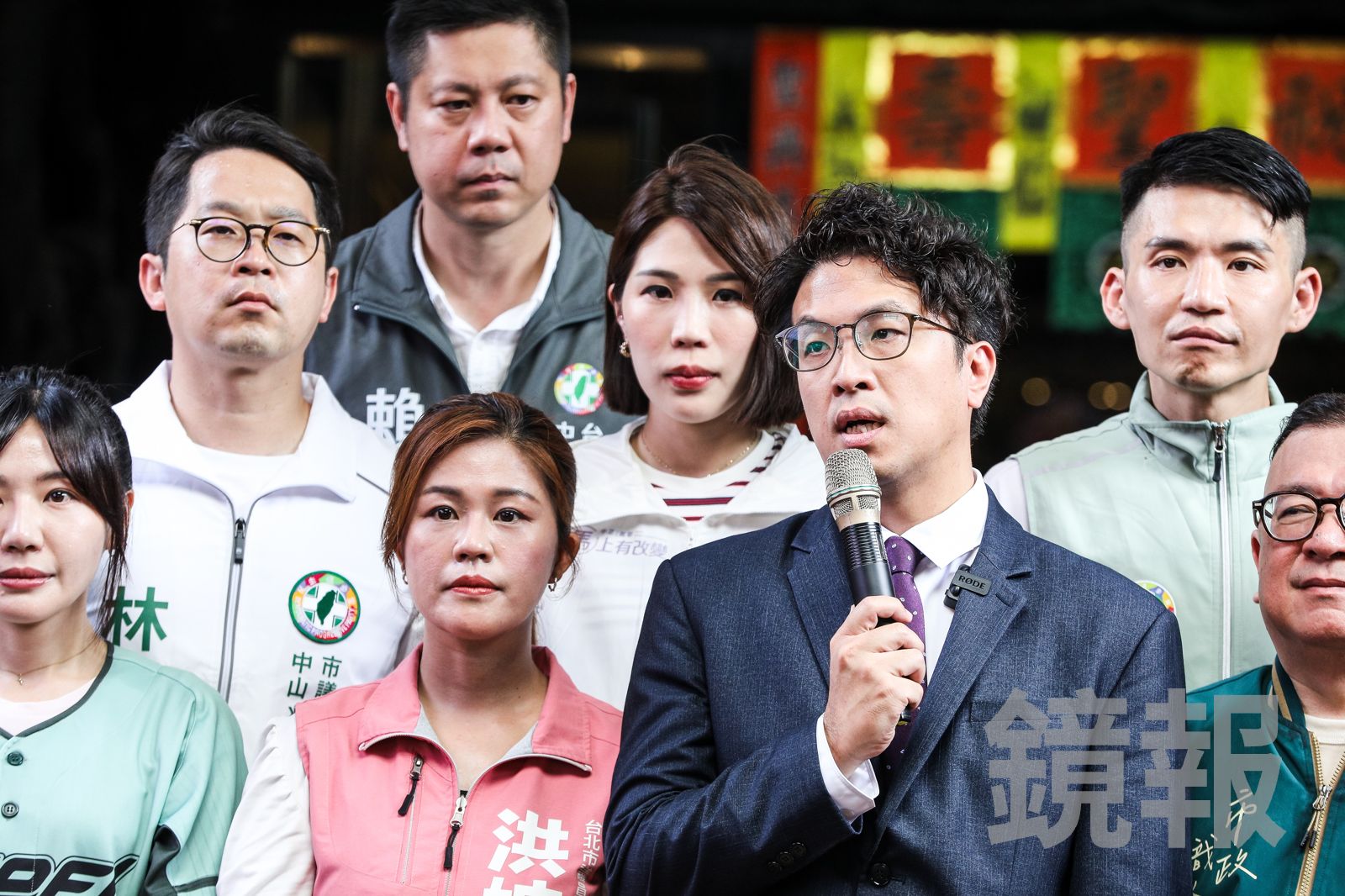 蔣萬安稱未授權夏莉絲用照招生 沈伯洋:採取法律行動了嗎?