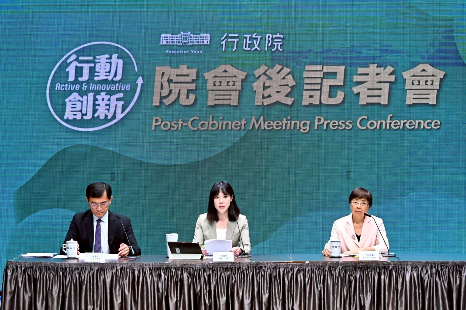 普發1萬／小英時代「共享經濟成果」發6千　賴政府要發1萬竟左支右絀