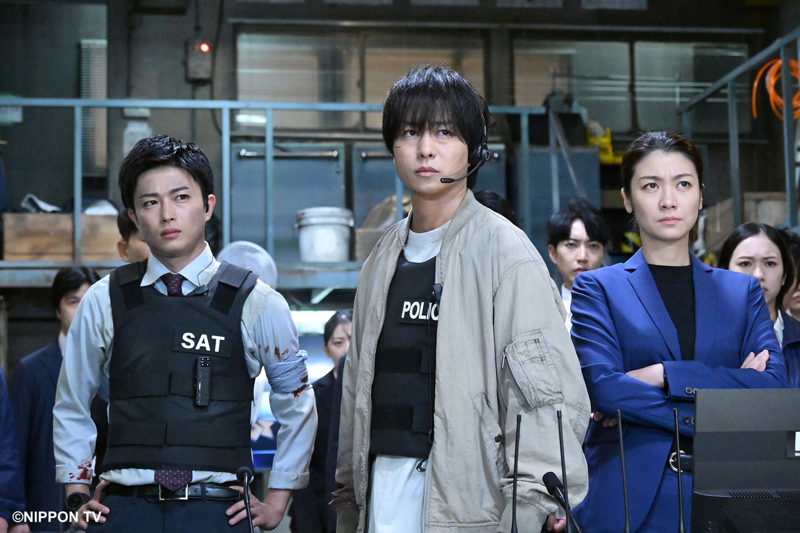 《占領電視台》櫻井翔再度飾演熱血刑警，與恐怖分子鬥智周旋，此次場景在電視台中展開。Hami Video提供