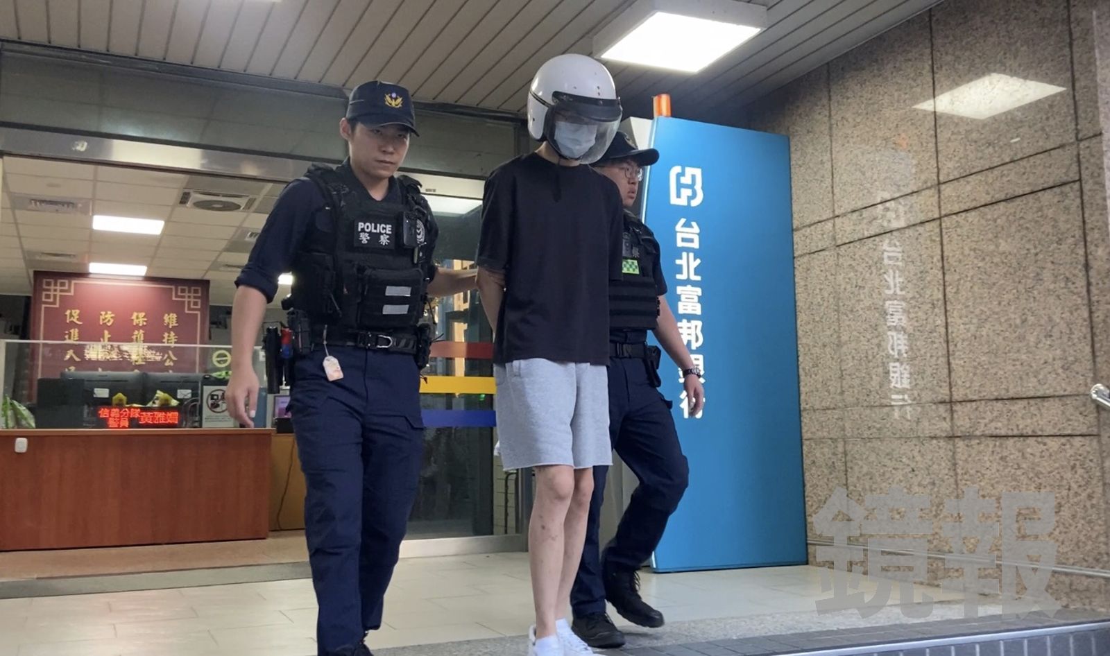 快訊／狠刺前女友30刀！劉姓男晚間移送北檢　自稱看過精神科企圖脫罪