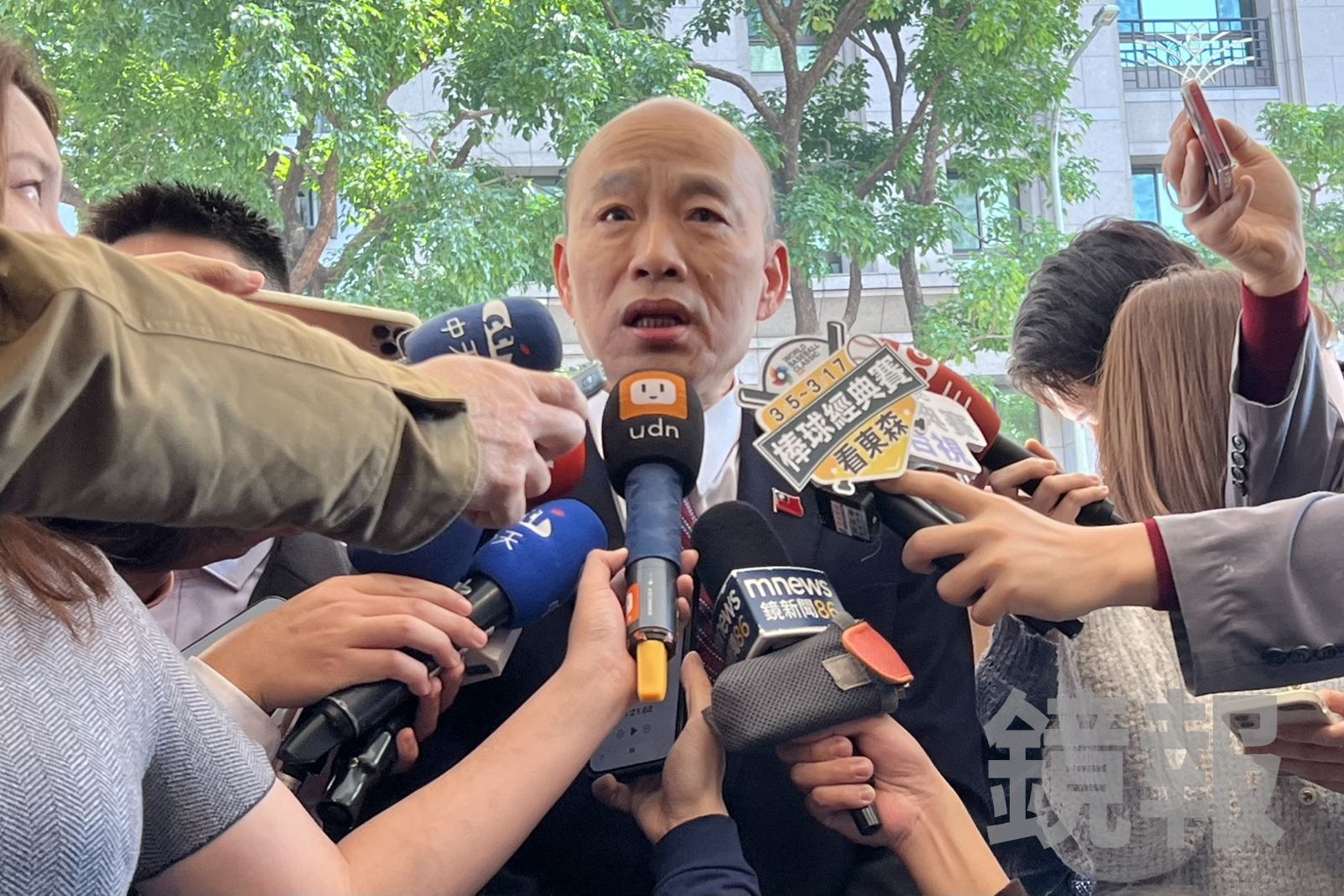 美智庫喊話「擋國防預算要取消綠卡」韓國瑜急回應　矢板明夫：這就叫現實