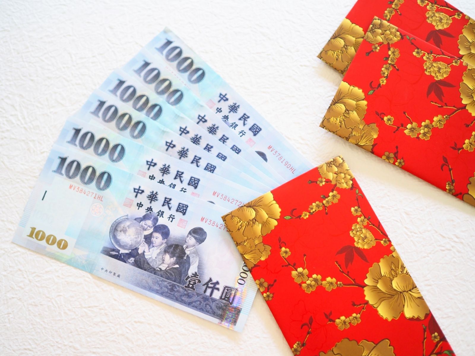 還缺人嗎？神仙公司「春節狂放35天+2萬開工紅包」　全網跪求內推