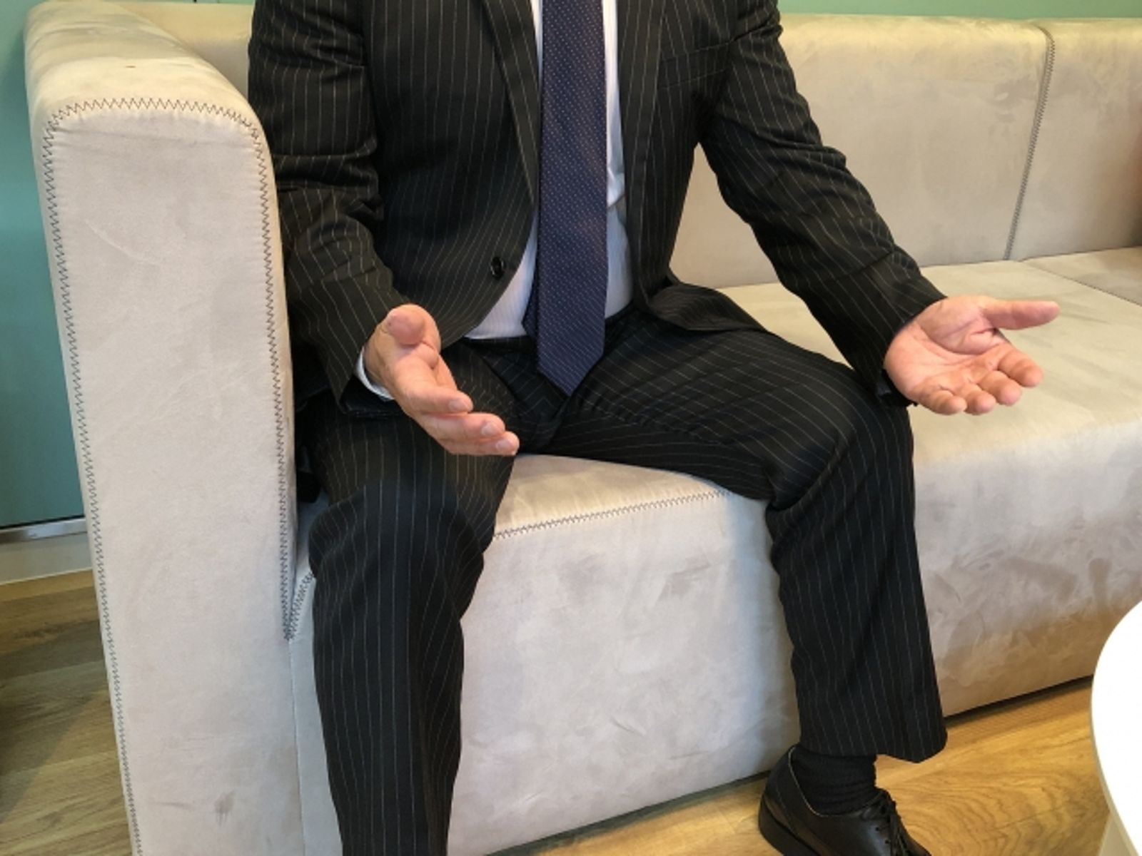 她因「無工作經驗」面試遭刷!怒返公司質問 網1原因控HR錯很大