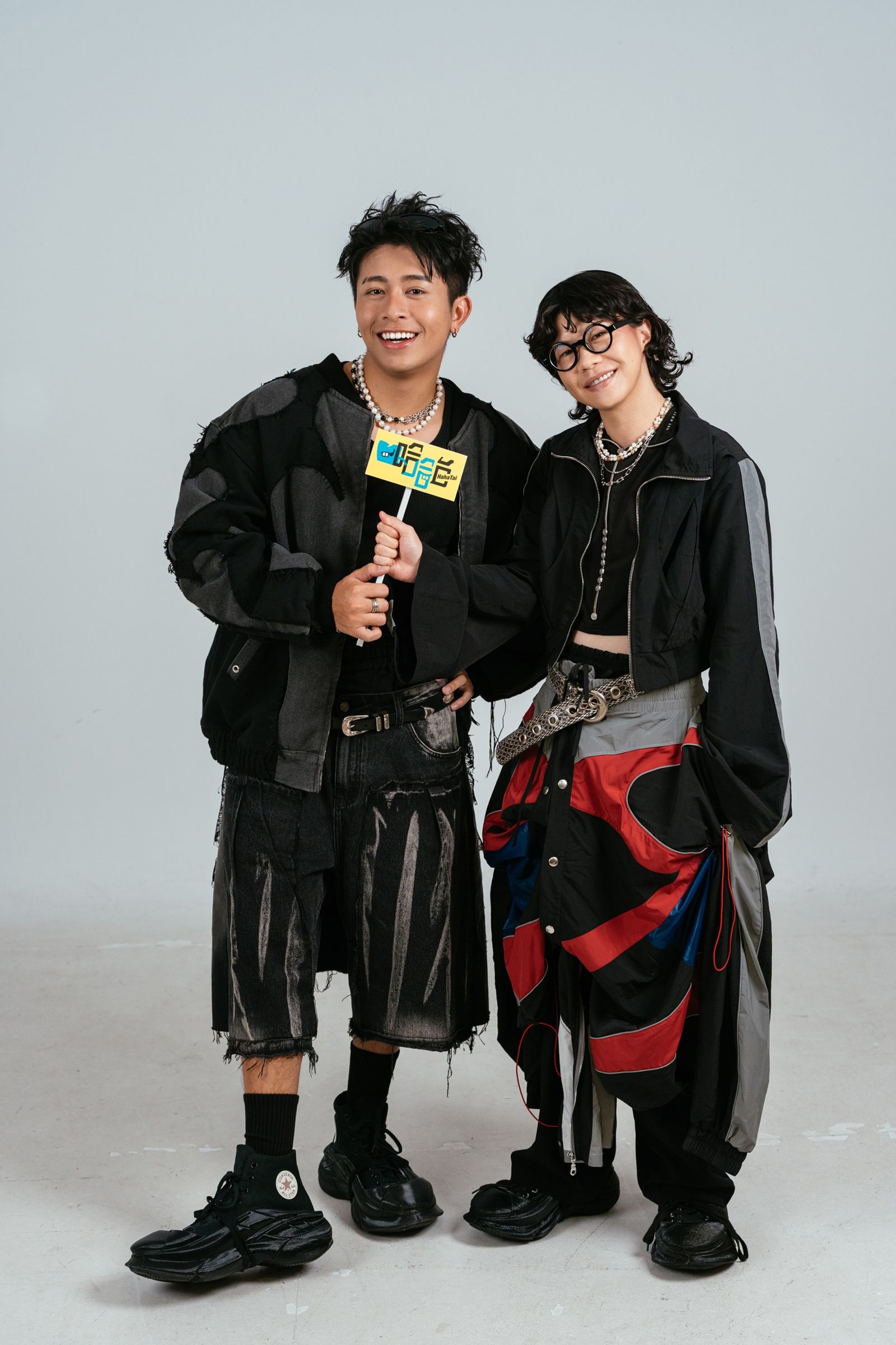 百萬訂閱的HahaTai哈哈台主持人蓋瑞(Gary)、傑尼(Jani)首度跨界主持金音獎。必應創造提供