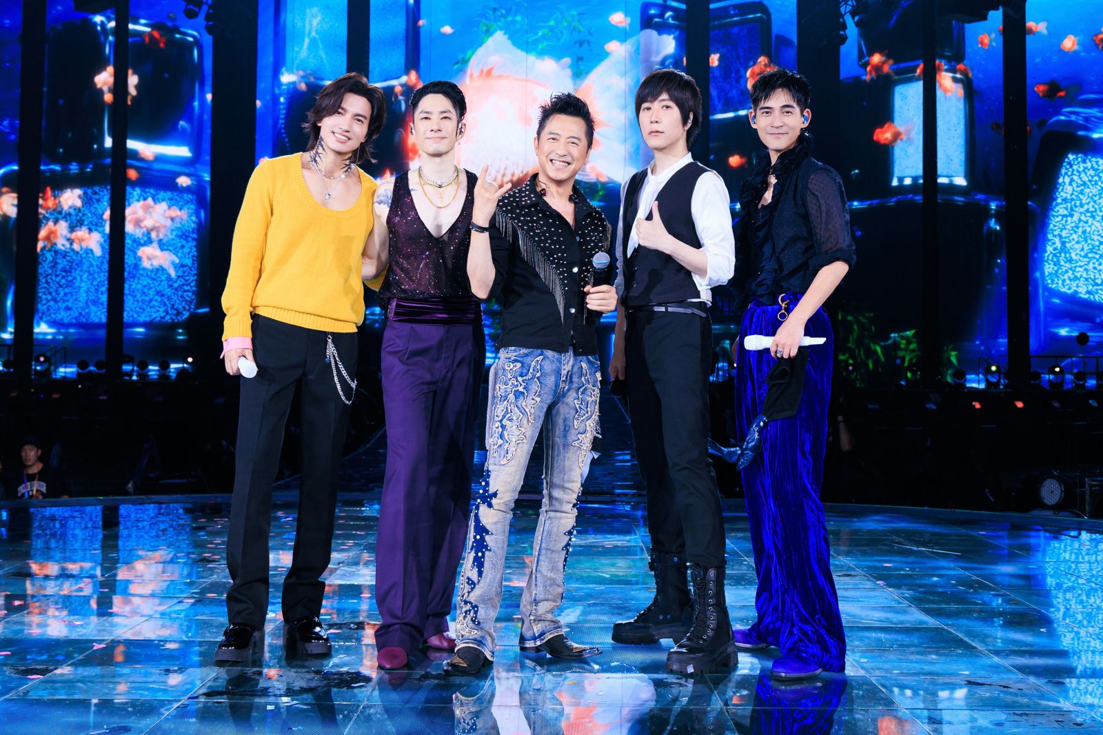 五月天阿信合體F3當「4個Luke」!與庾澄慶合唱〈情非得已〉 揭大巨蛋成最終站