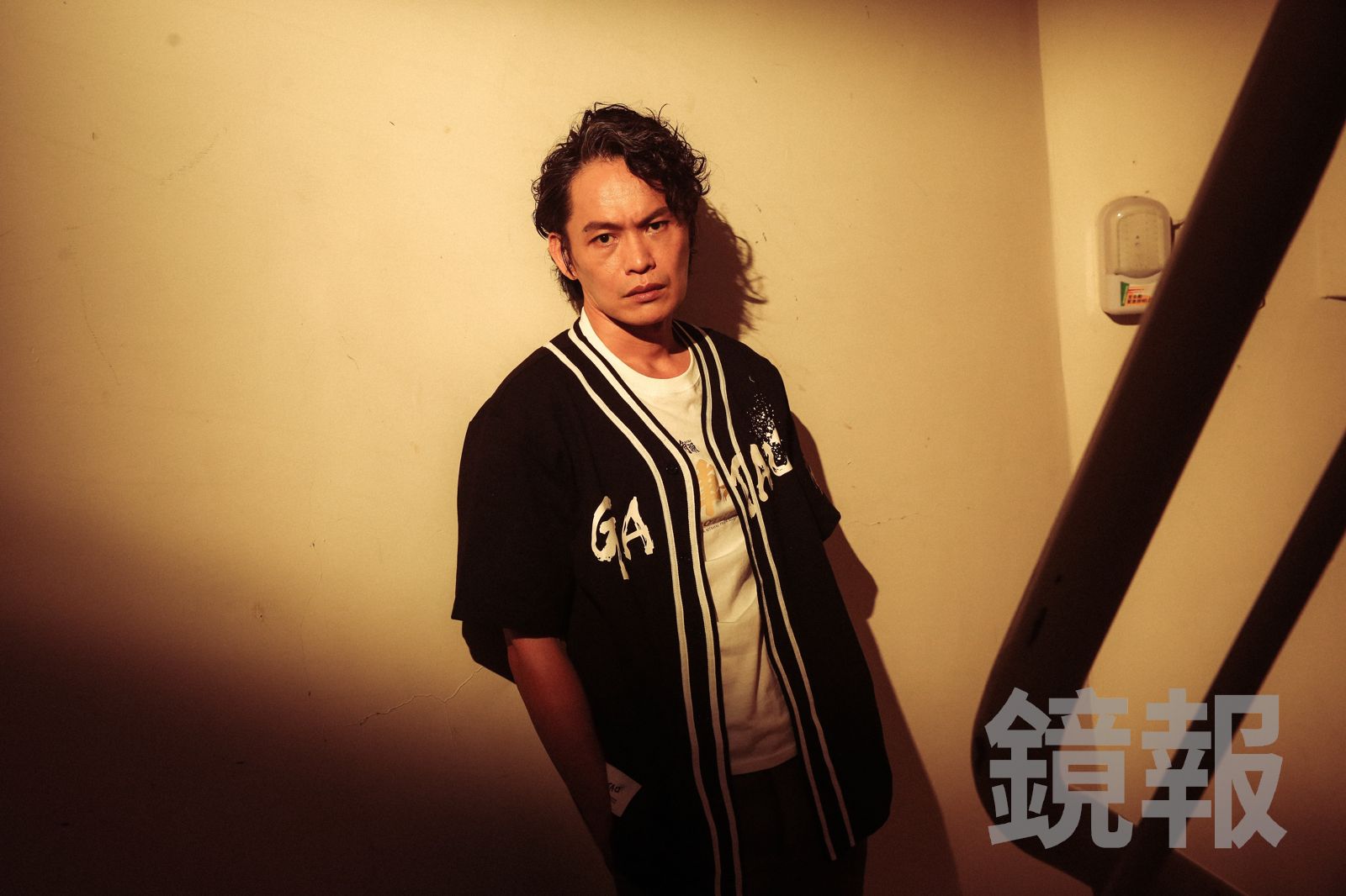 黃鐙輝拿了金鐘獎之後,突然對演員工作更焦慮。李鍾泉攝