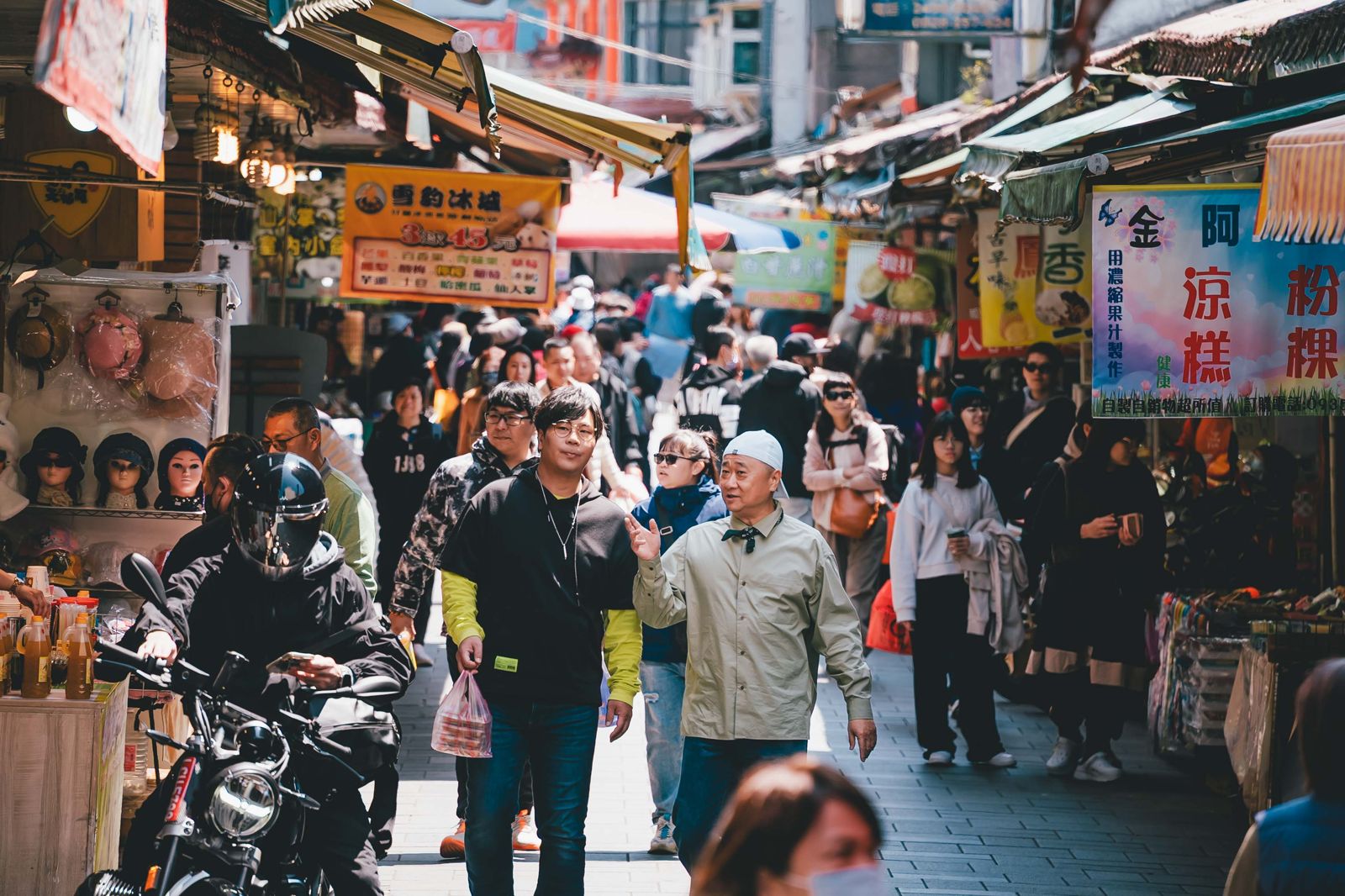 60歲邰智源「10秒做8下」伏地挺身　邵大倫不在的時候「團隊超開心」