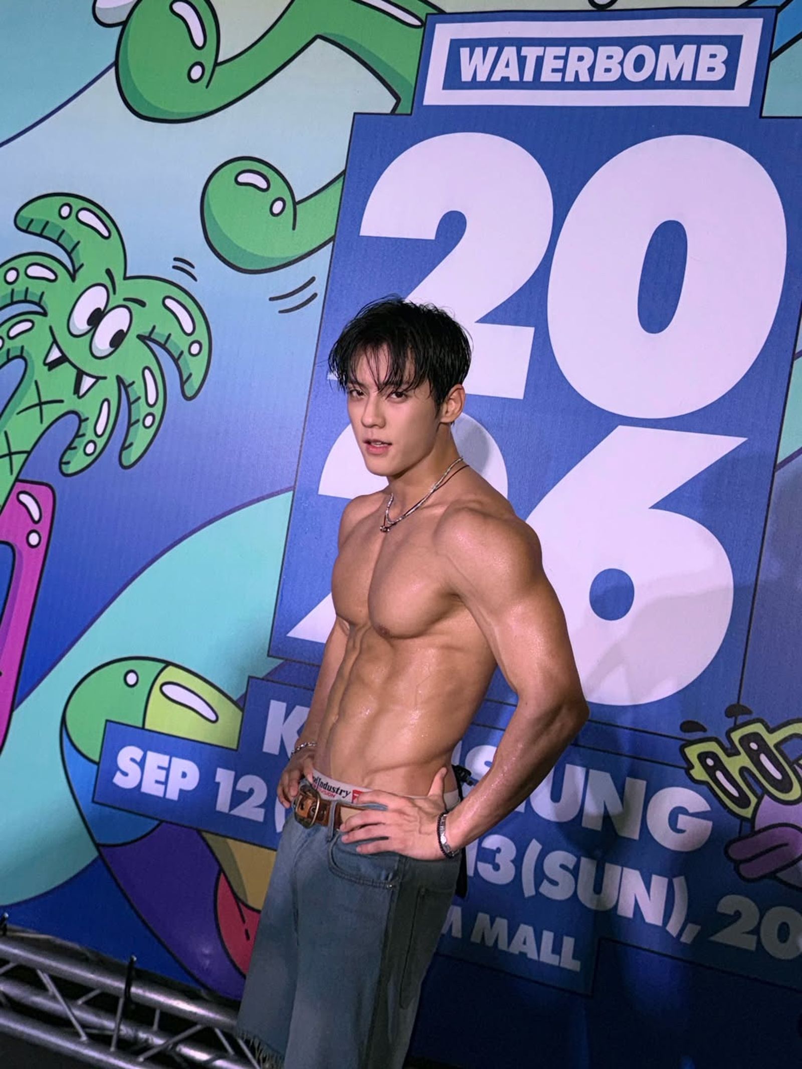 李旼赫一週固定運動4到5次,維持健壯肌肉。圖/翻攝自IG@hutazone
