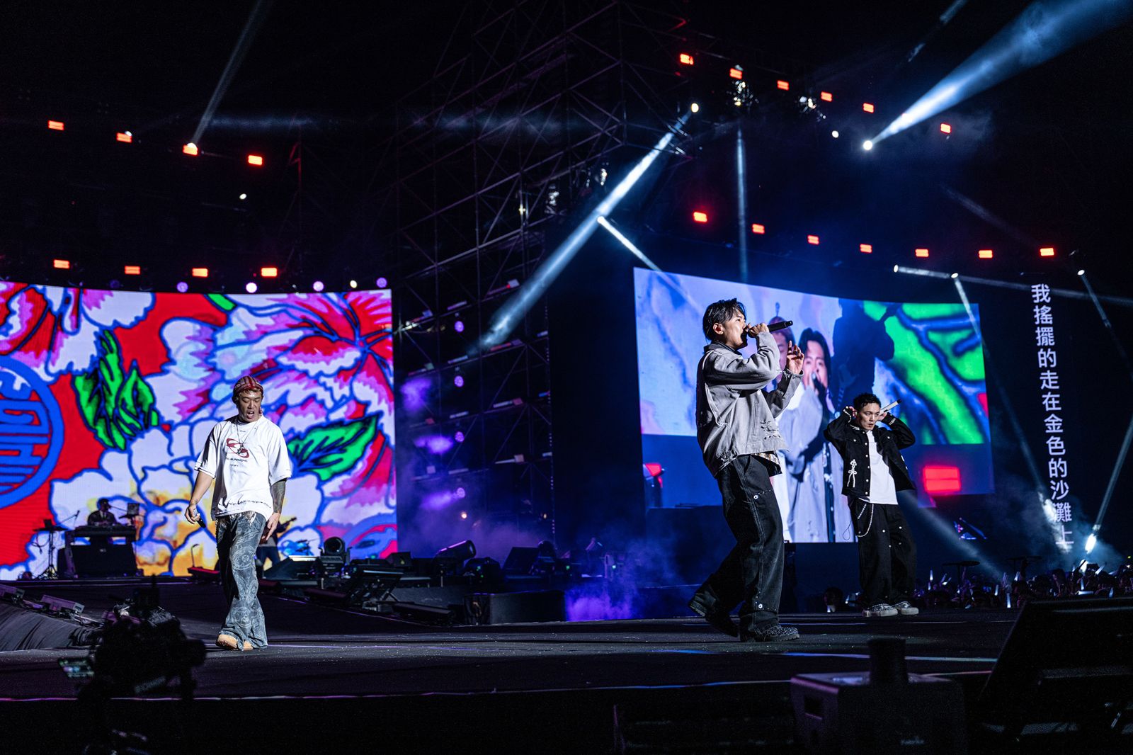 直擊/玖壹壹超狂!搭飛機趕跨年場 台東瞬移台北晚會舞台