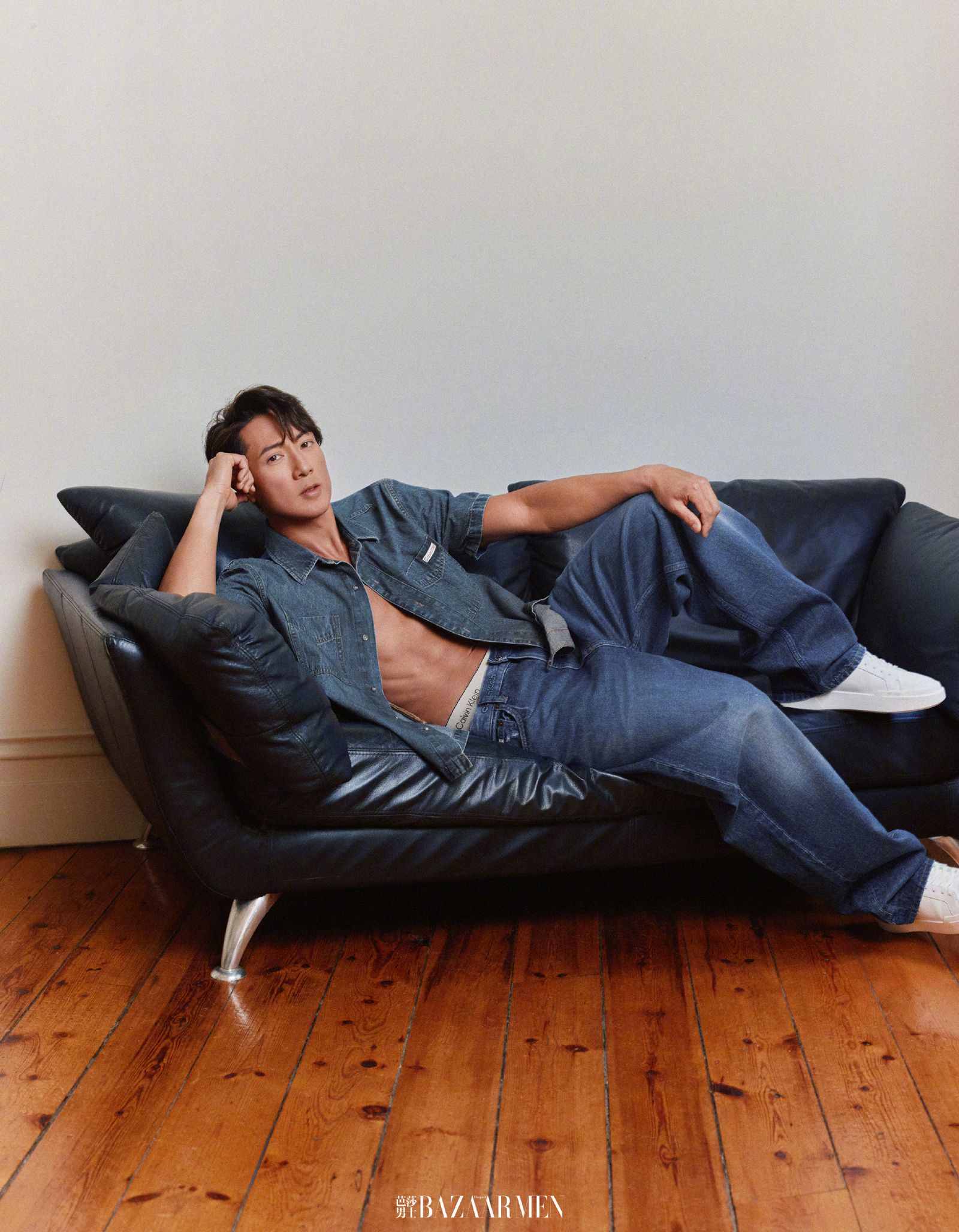 吳尊自我管理保持規律運動，身材狀態仍有六塊腹肌。翻攝微博