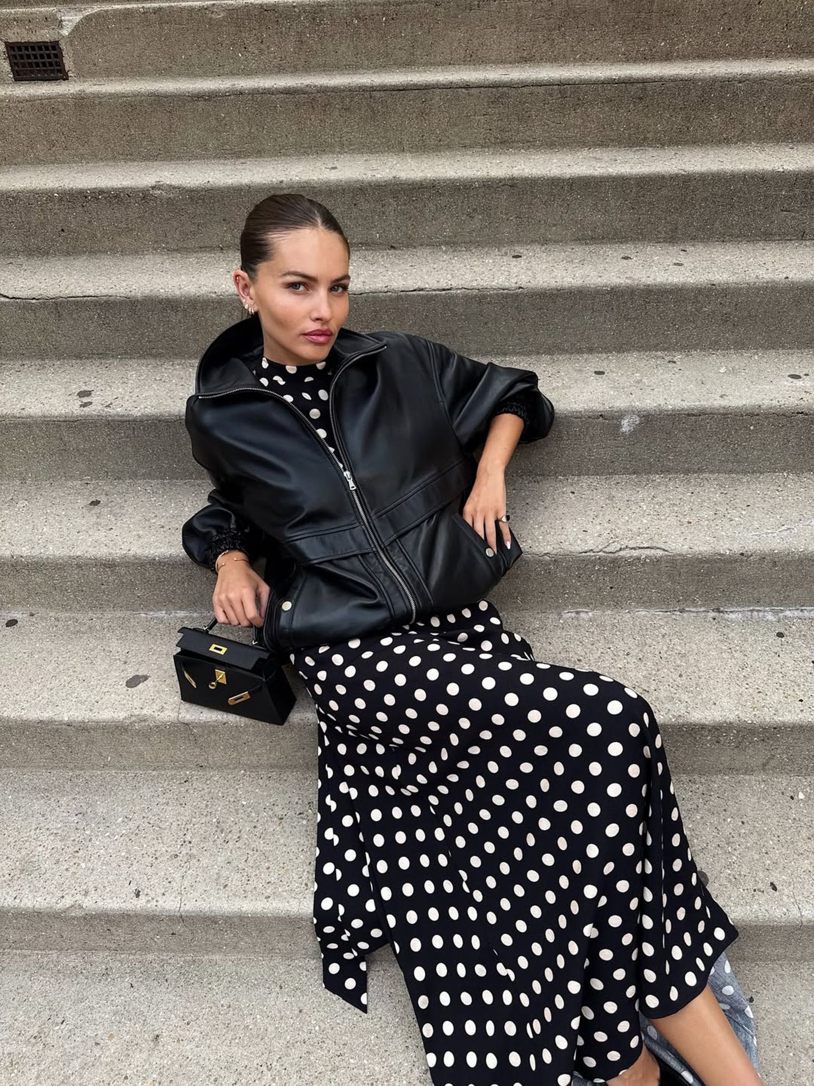 泰琳最近的亮相更顯成熟韻味。圖/翻攝自IG/thylaneblondeau